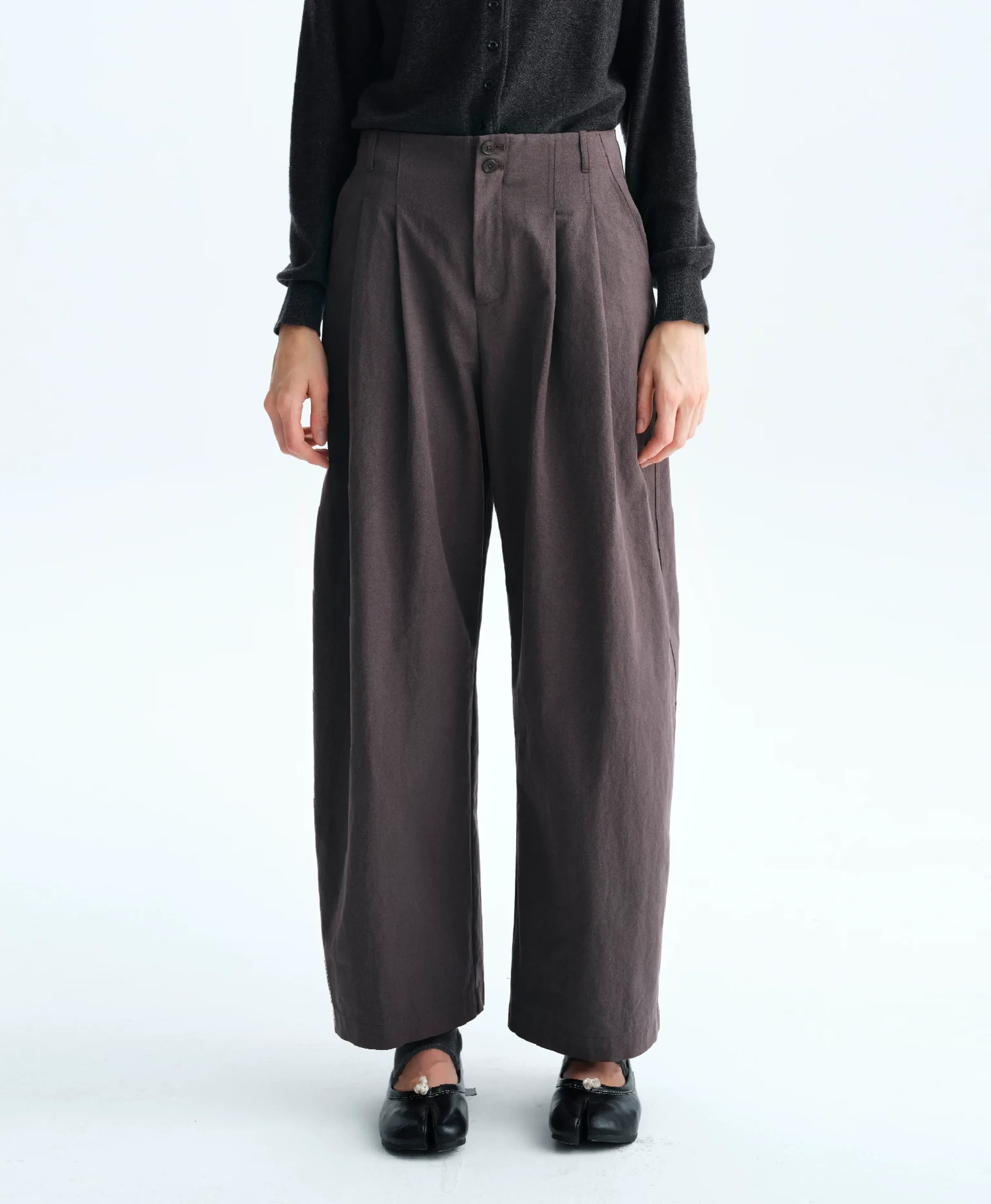 Curved Double-Pleat Wide-Leg Trousers - Image 7