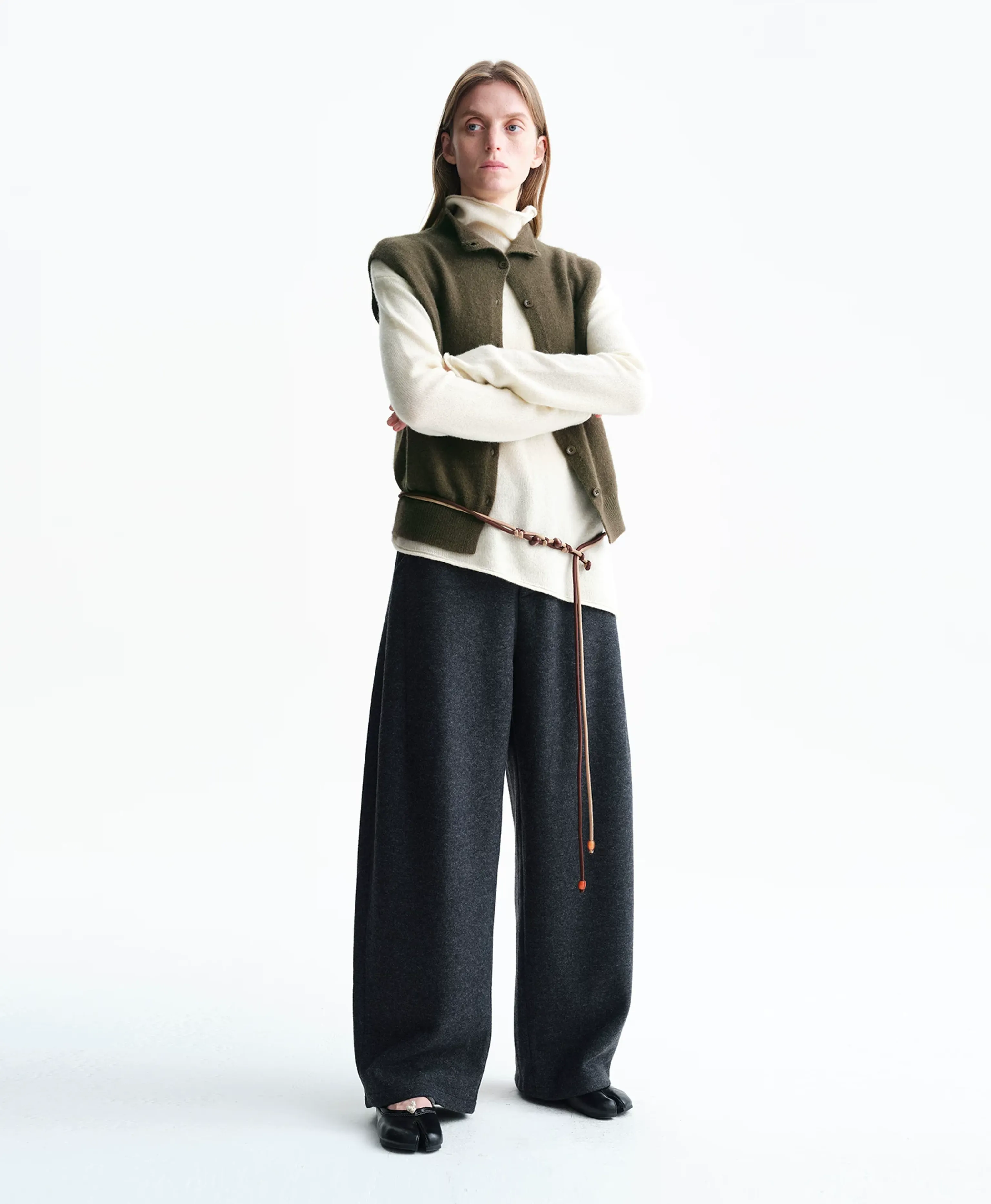 Curved Knit Wide-Leg Trousers