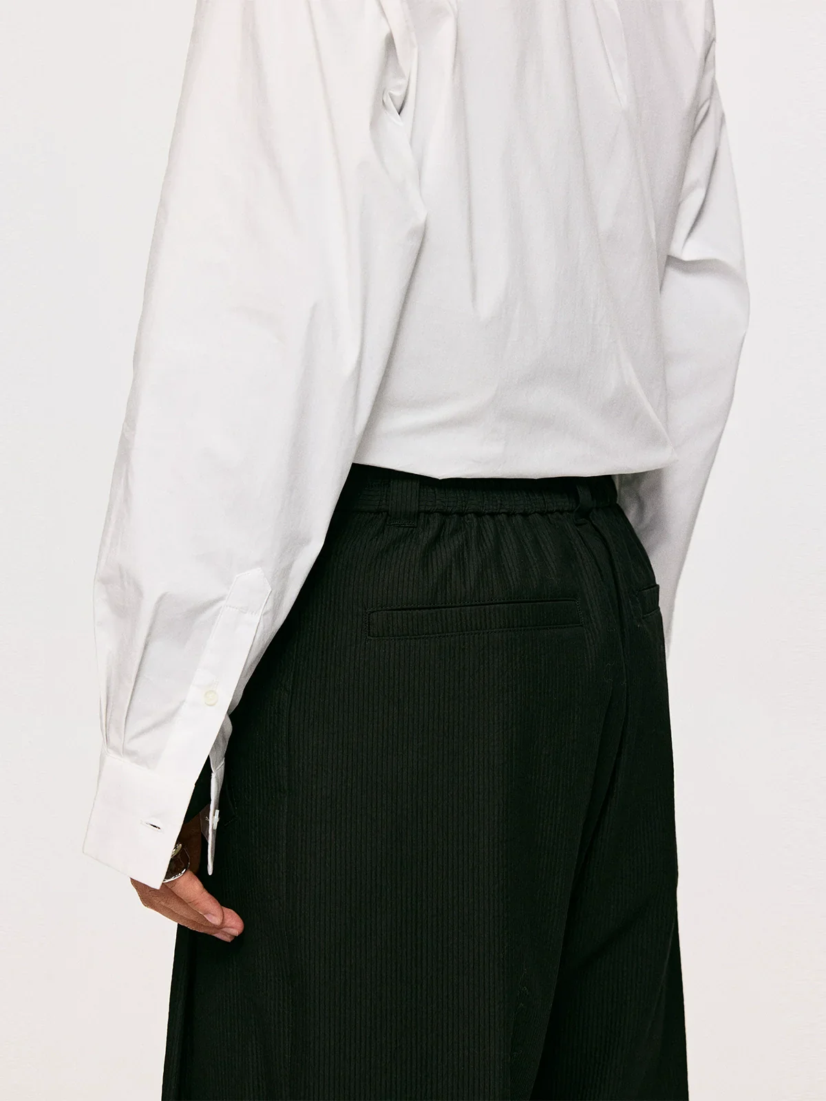 Curved Pleat Cropped Trousers - Image 2