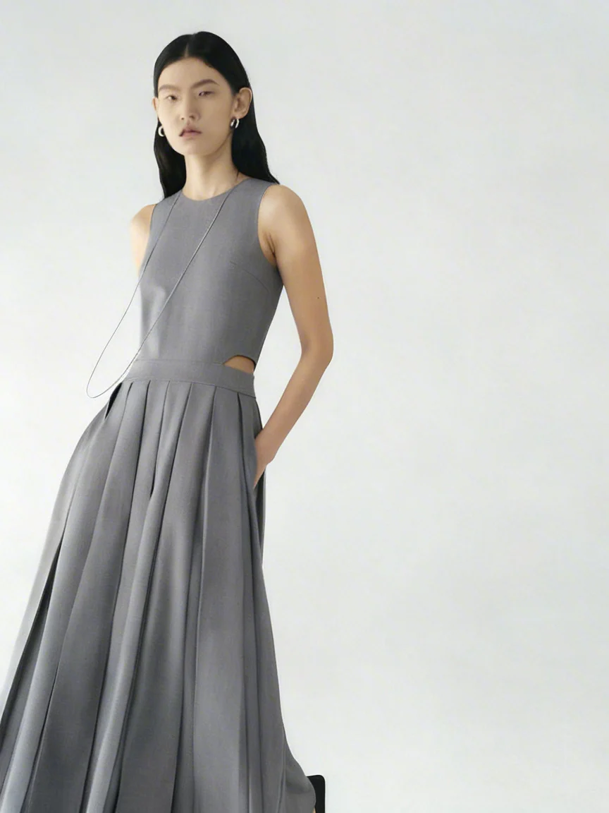 Cutout Pleated Midi Dress - Image 14