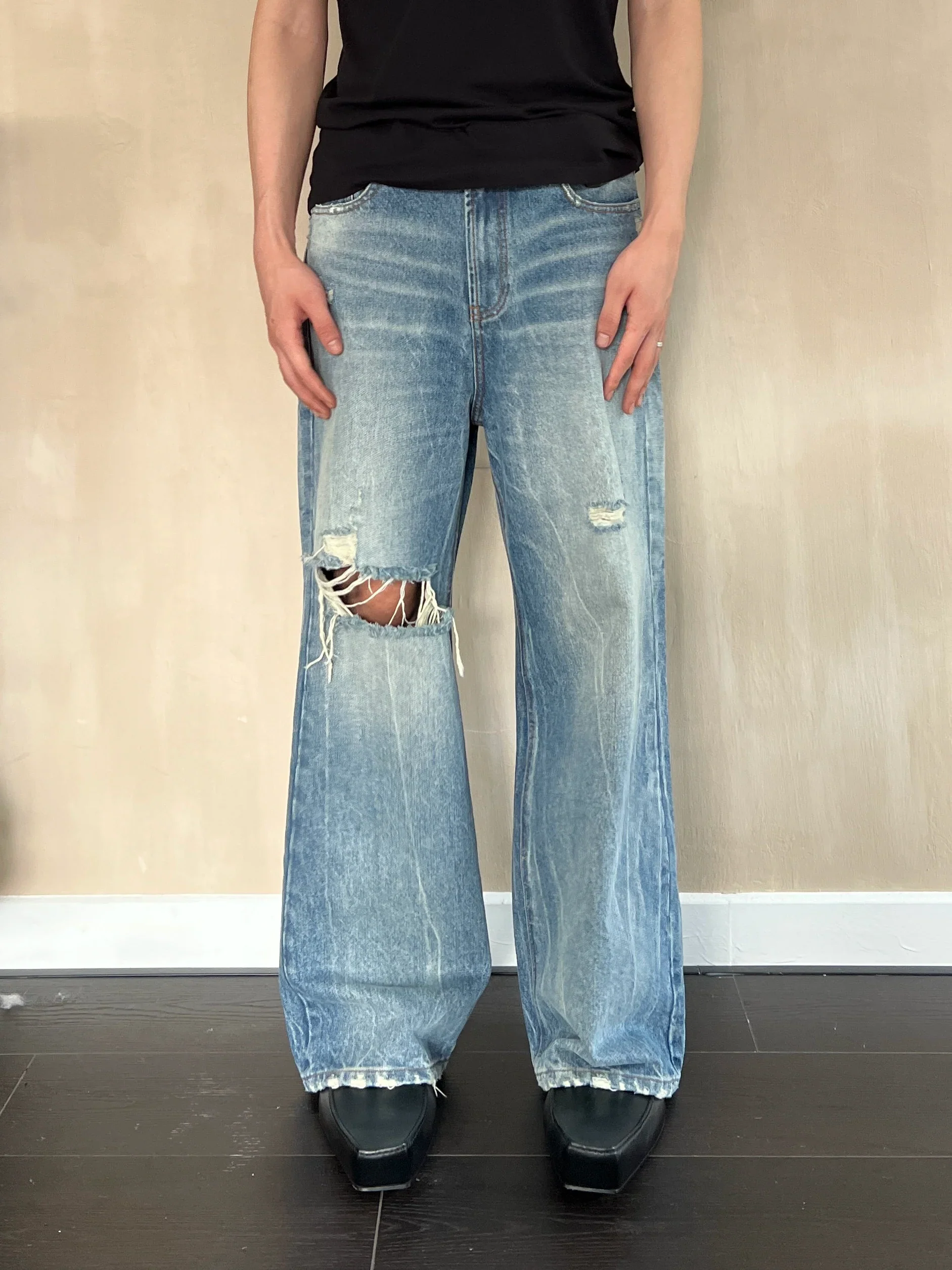 Cyan Distressed Wide-Leg Jeans - Image 2