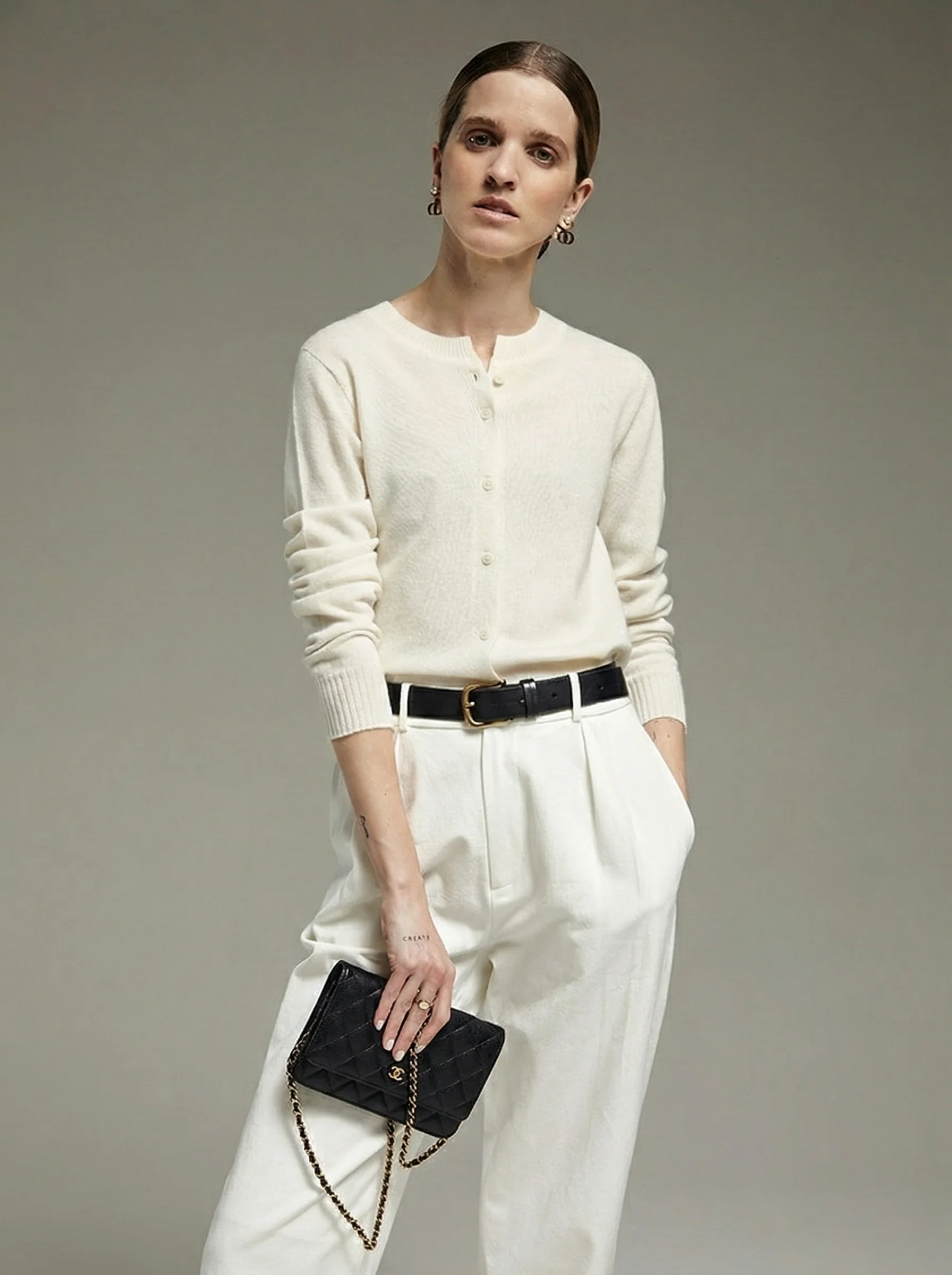 Daisy Pure Cashmere Seamless Crewneck Cardigan - Image 6