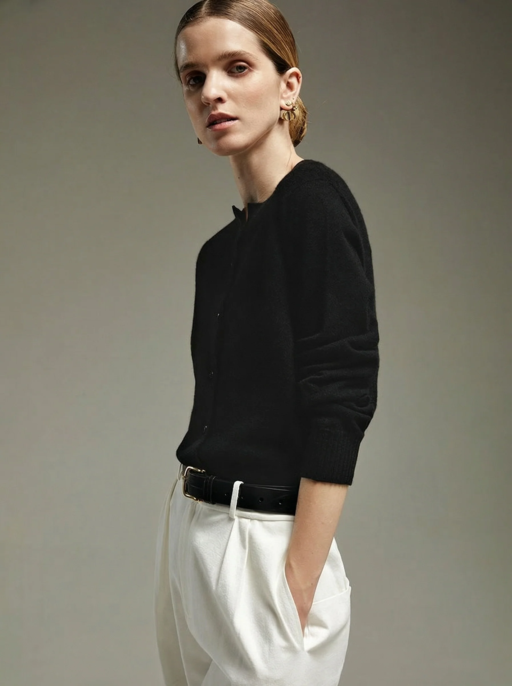 Daisy Pure Cashmere Seamless Crewneck Cardigan - Image 8