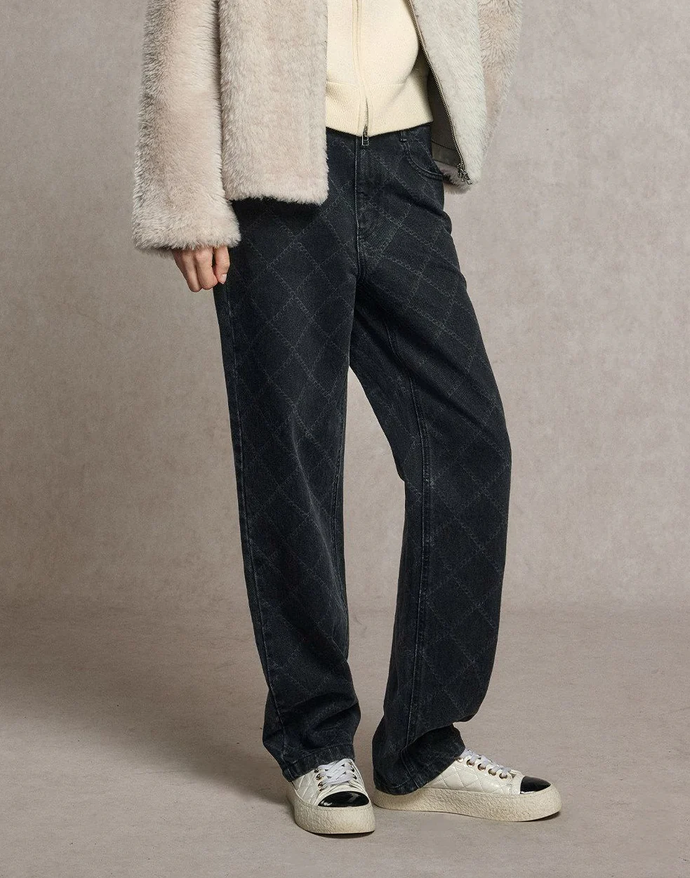 Diamond Print Jeans - Image 2