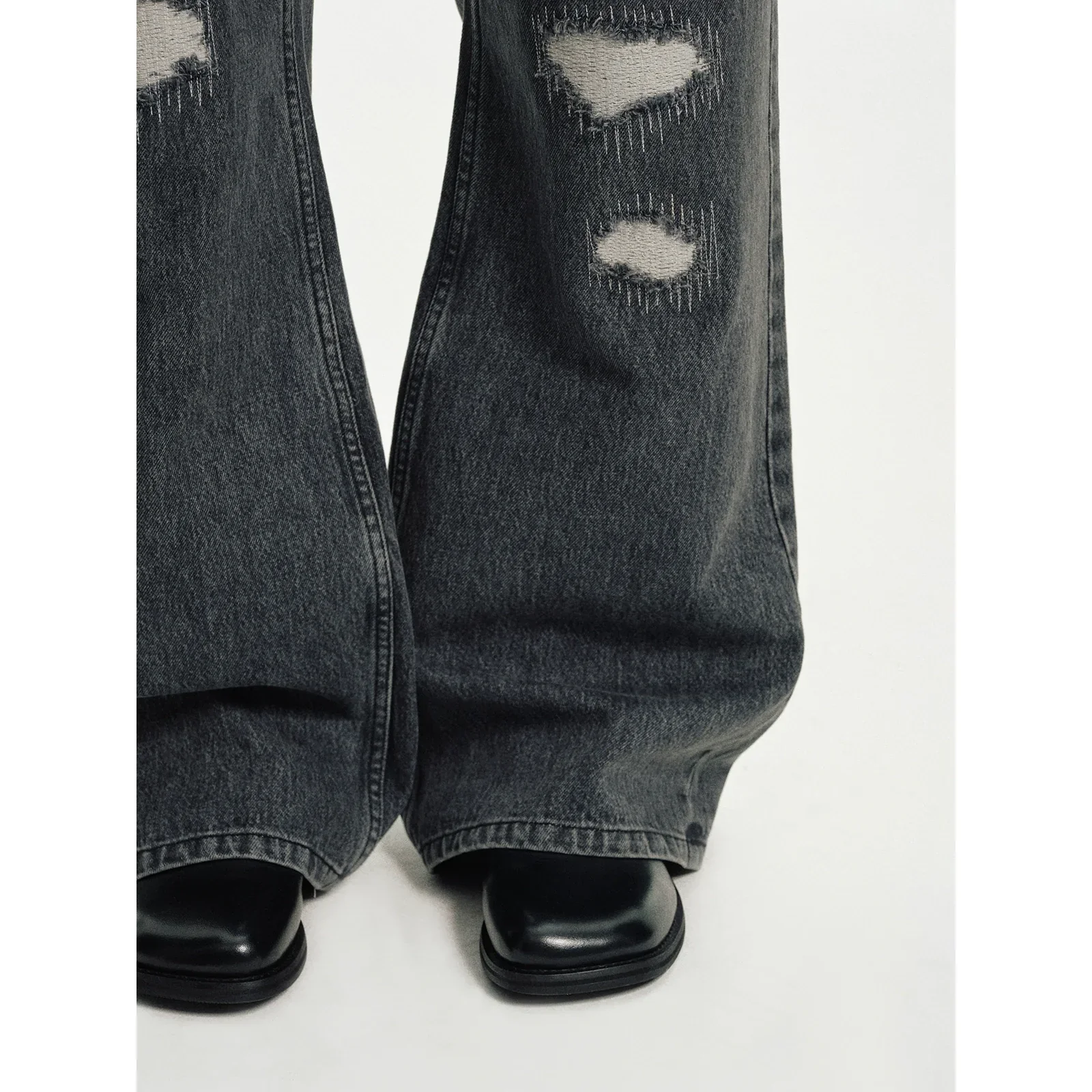 Distressed Wide-Leg Denim Jeans - Image 3