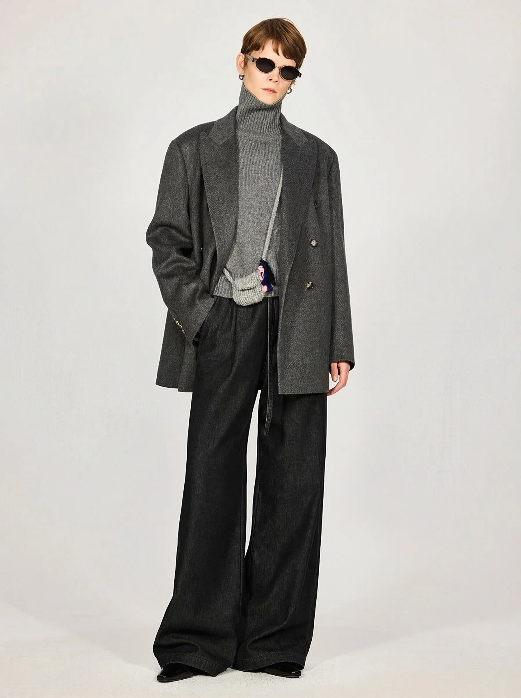 Double-Breasted Cashmere Blazer - Image 5