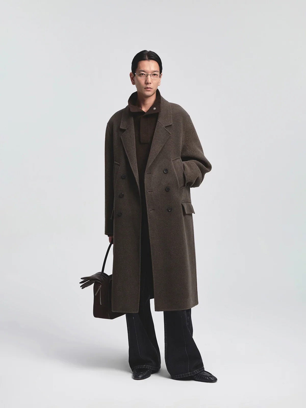 Double-Breasted Cashmere Wool Overcoat - Image 4