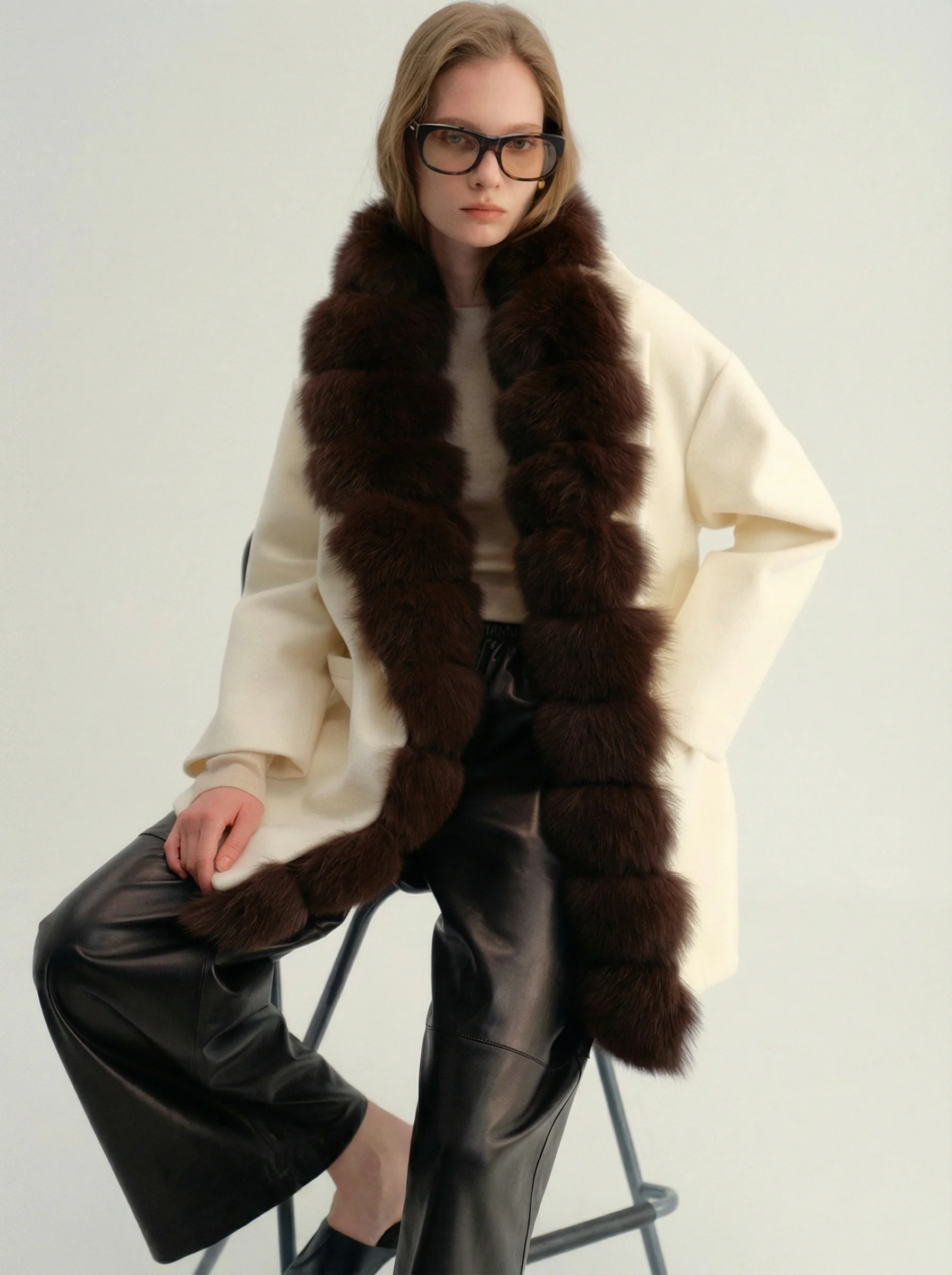 Double-Faced Cashmere Wool Belted Coat with Fox Fur Collar - Image 7