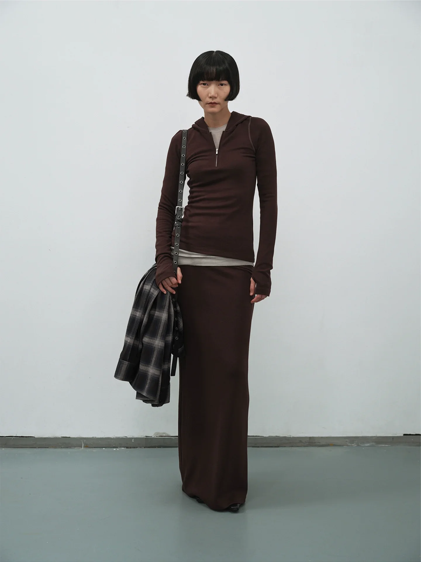 Double-Sided Brushed Knit Column Skirt - Image 4