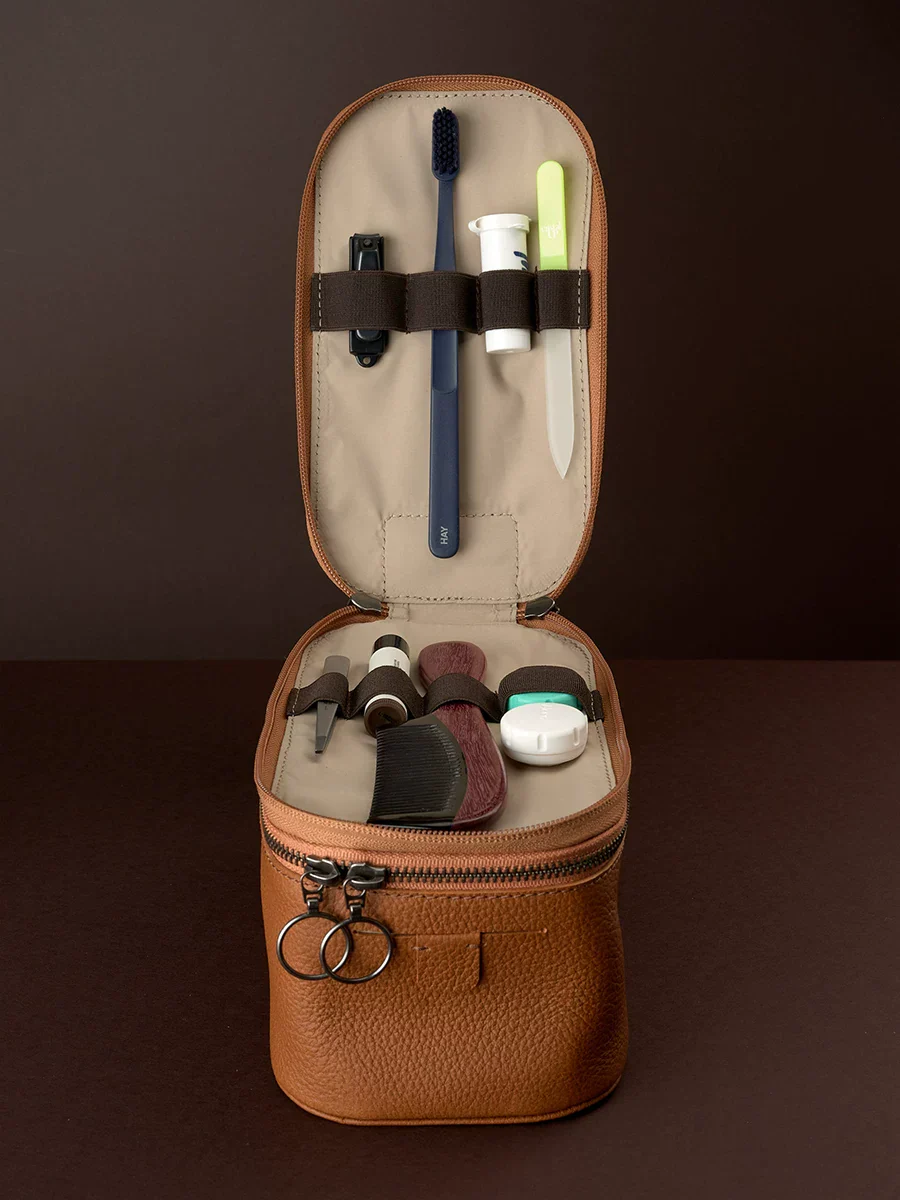 Double-Zip Top-Grain Pebbled Leather Toiletry Case - Image 3