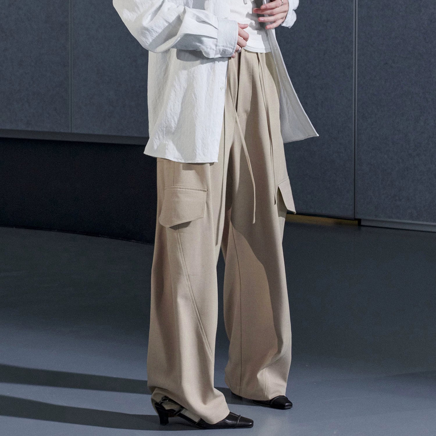 Draped Wide-Leg Cargo Trousers - Image 7