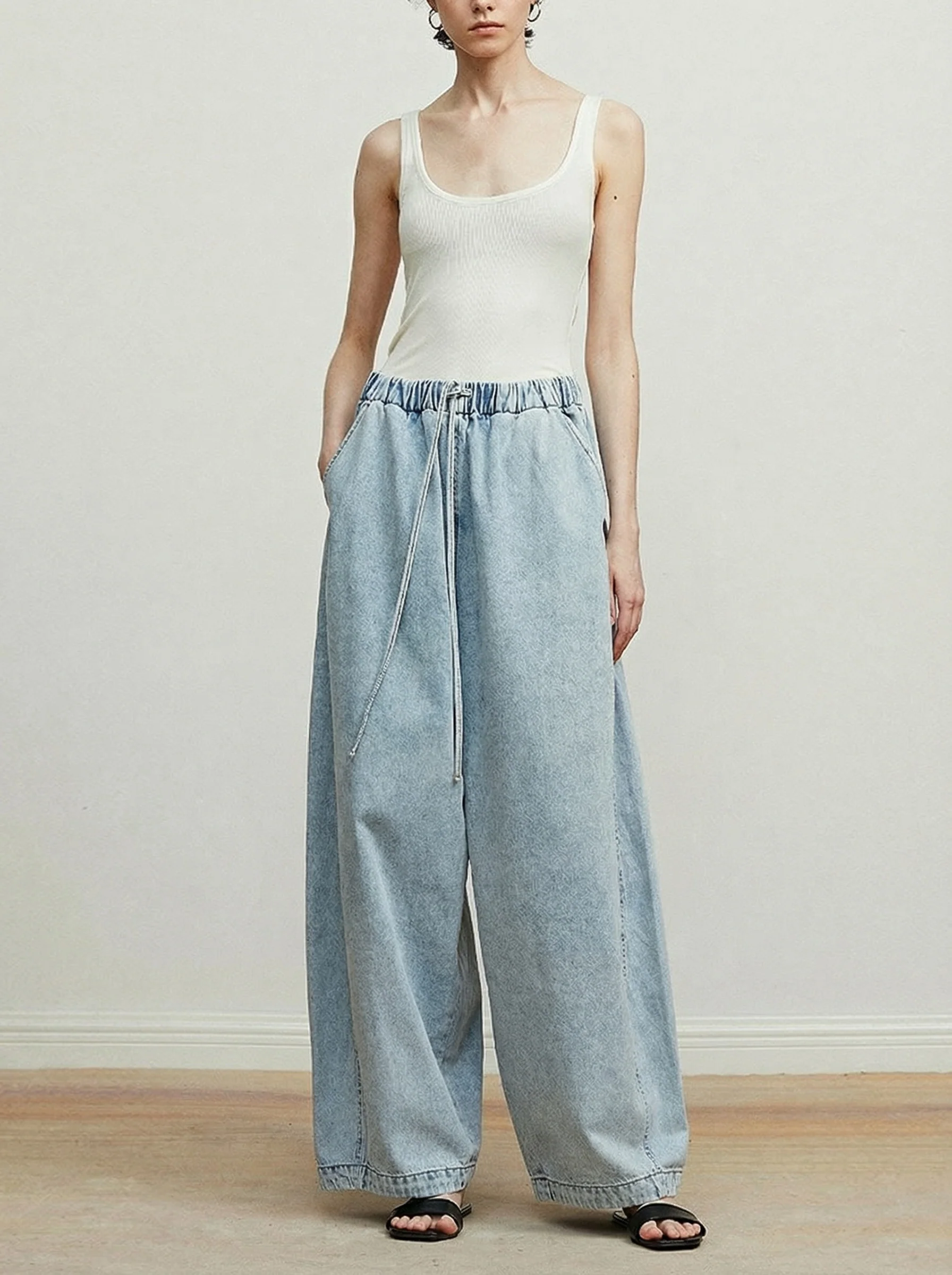 Drawstring Wide-Leg Jeans