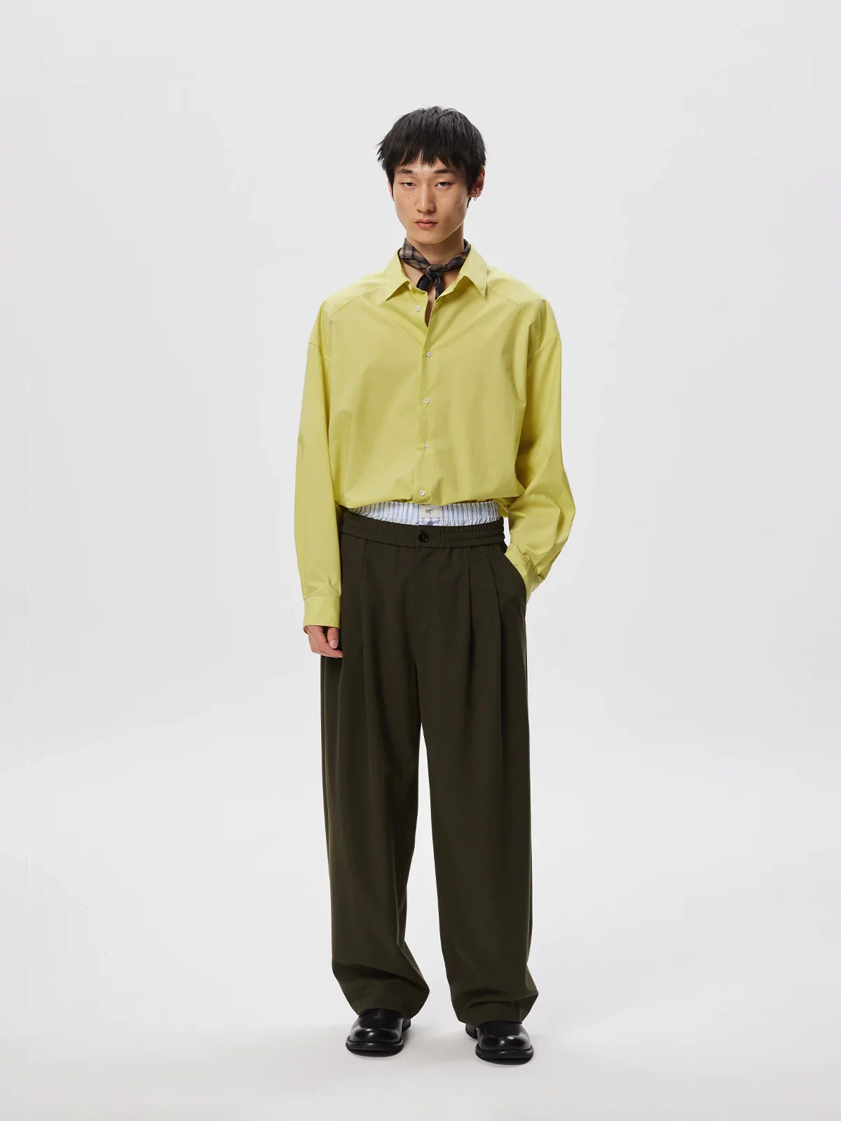 Easy Pleated Wool-Blend Trousers - Image 2