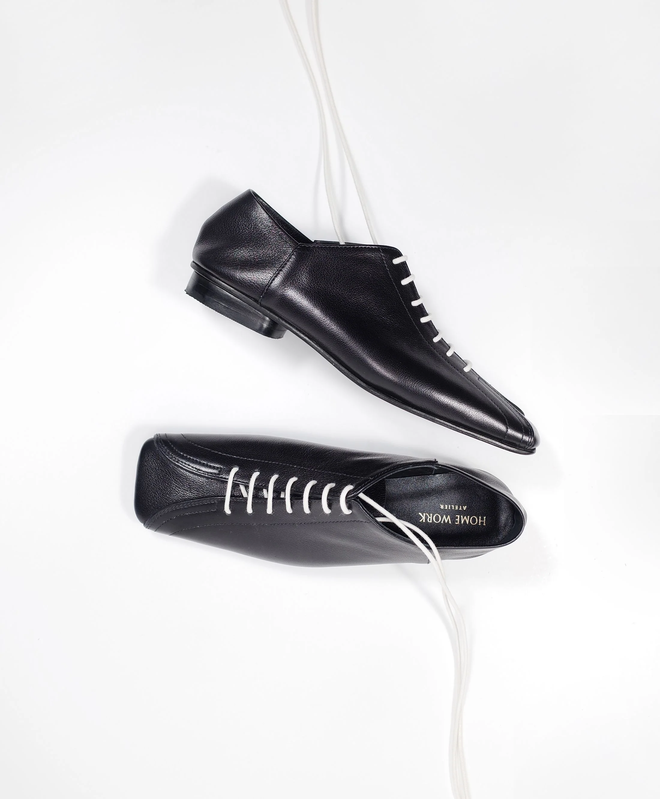 Ebony Lace-up Leather Shoes - Image 2