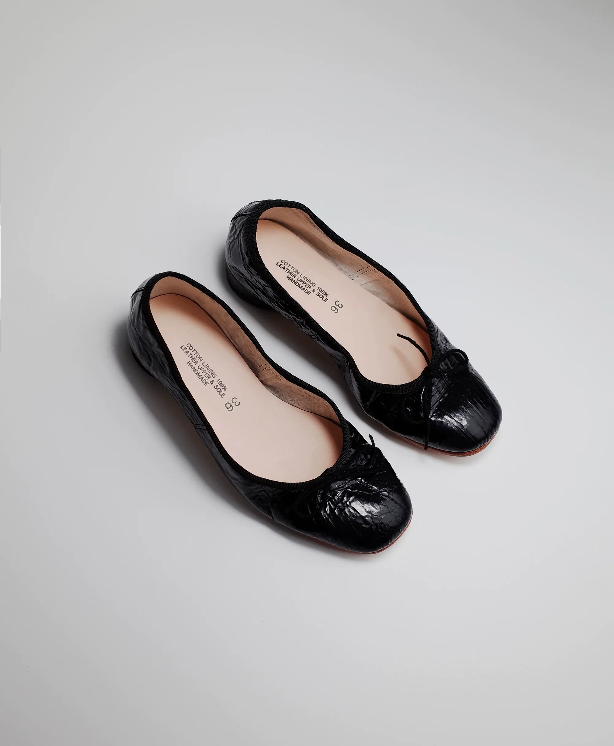 Elegant Black Ballet Flats - Image 3