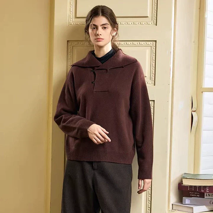 Elegant High Collar Sweater - Image 5