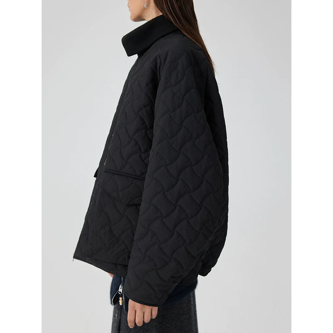 Elegant Quilted Jacket - Image 3
