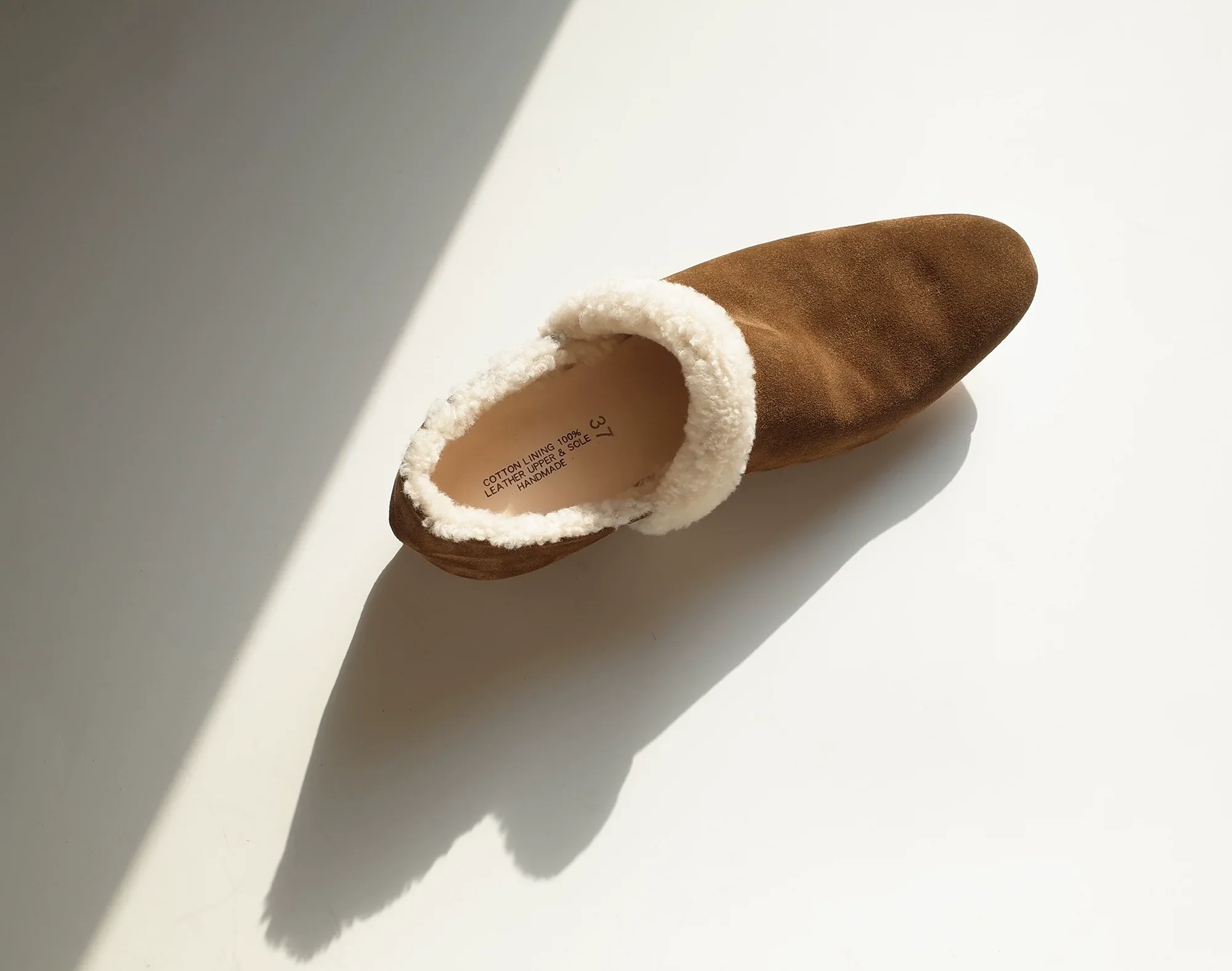 Elegant Sheepskin Slip-On - Image 2