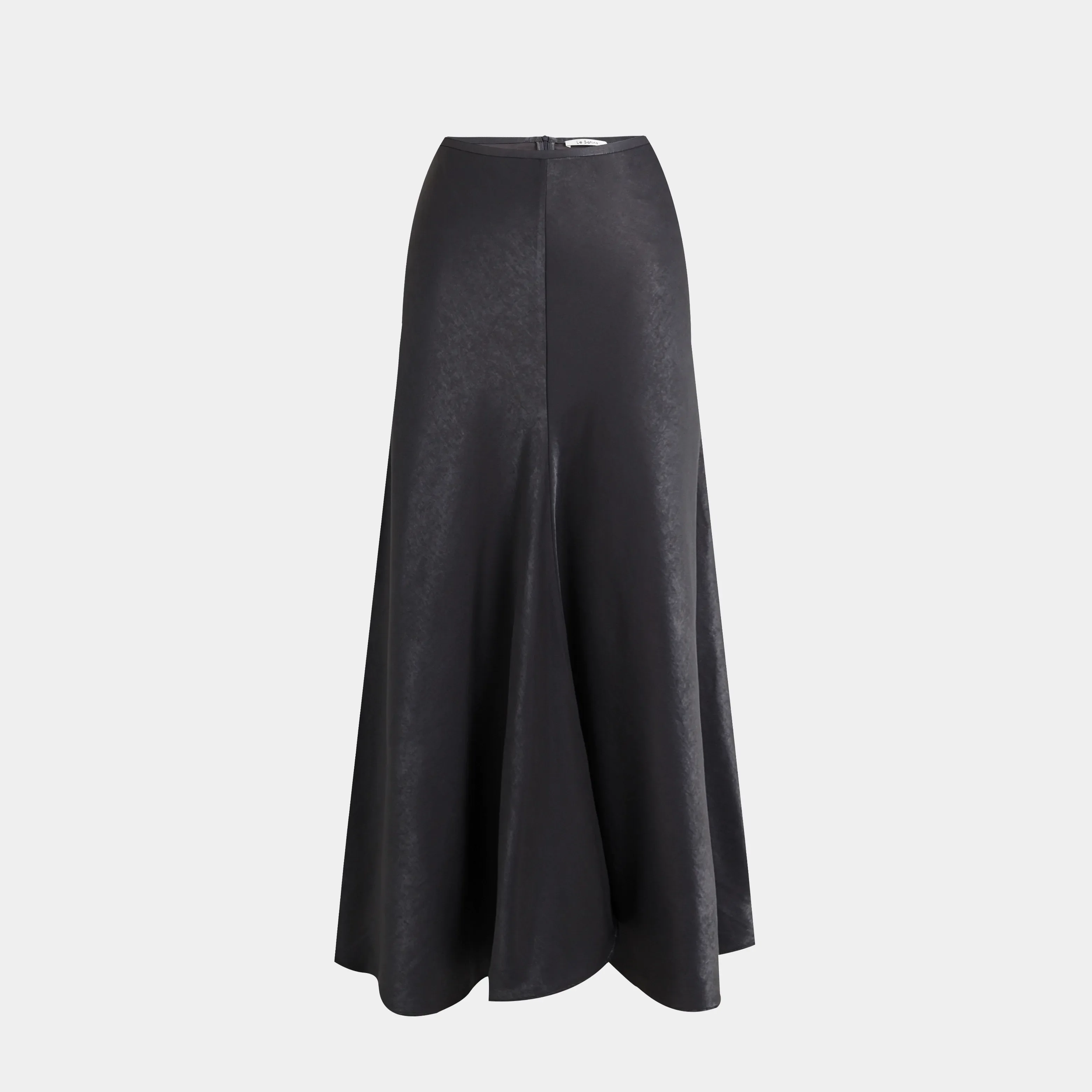 Elegant Sleeveless Ensemble - Image 8
