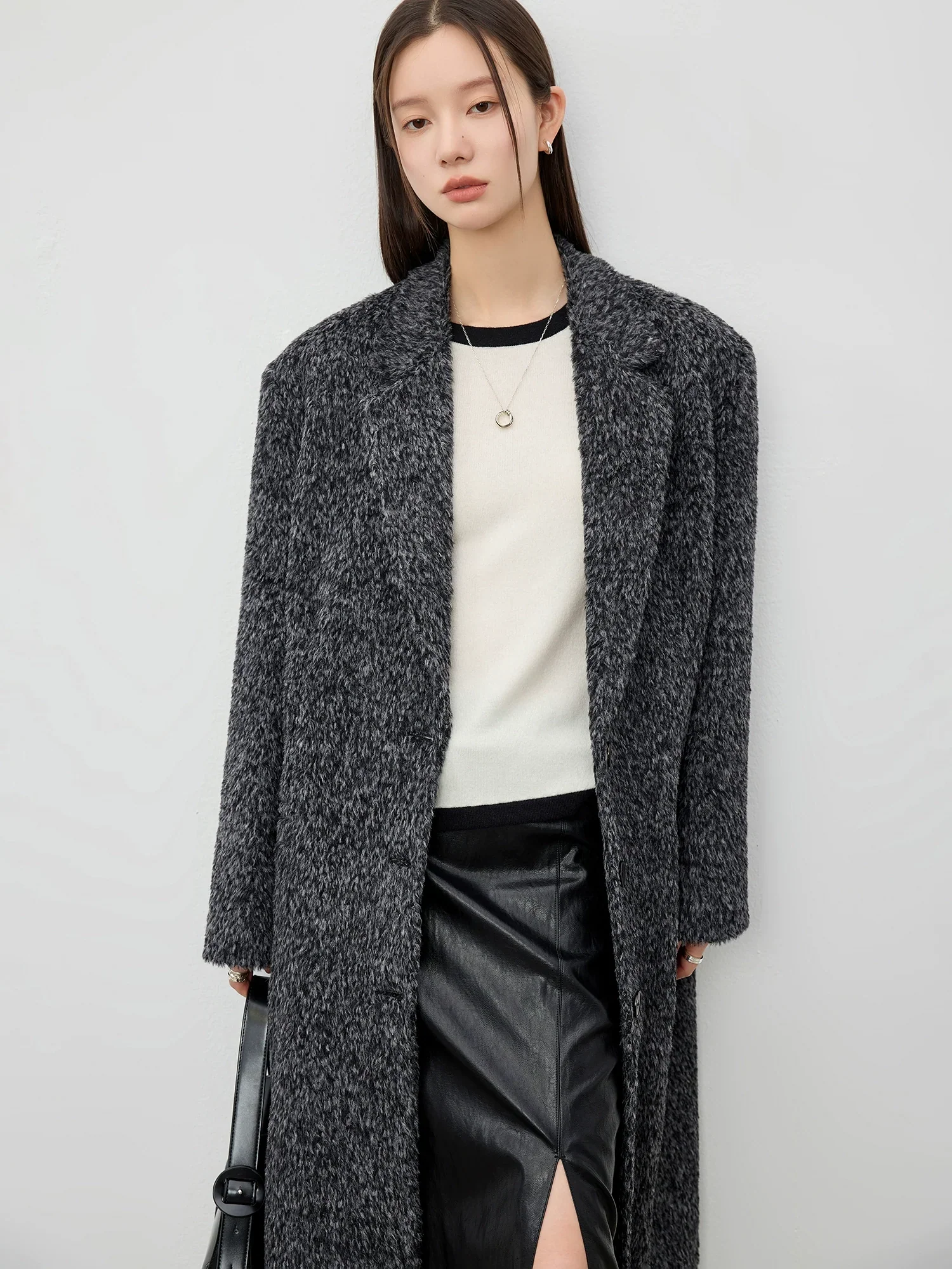 Elegant Textured Wool Coat - Image 4