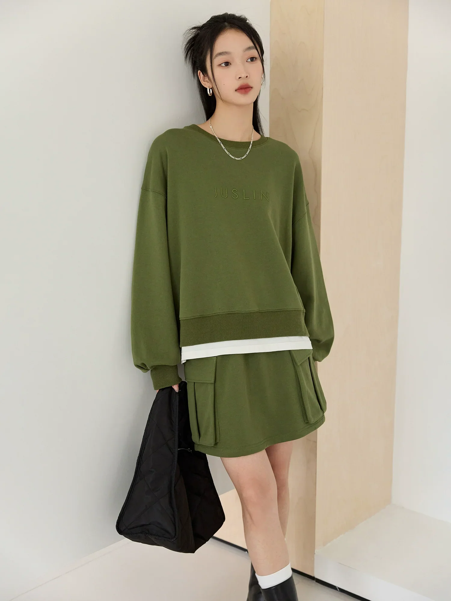 Embossed Logo Sweatshirt Set - Image 4