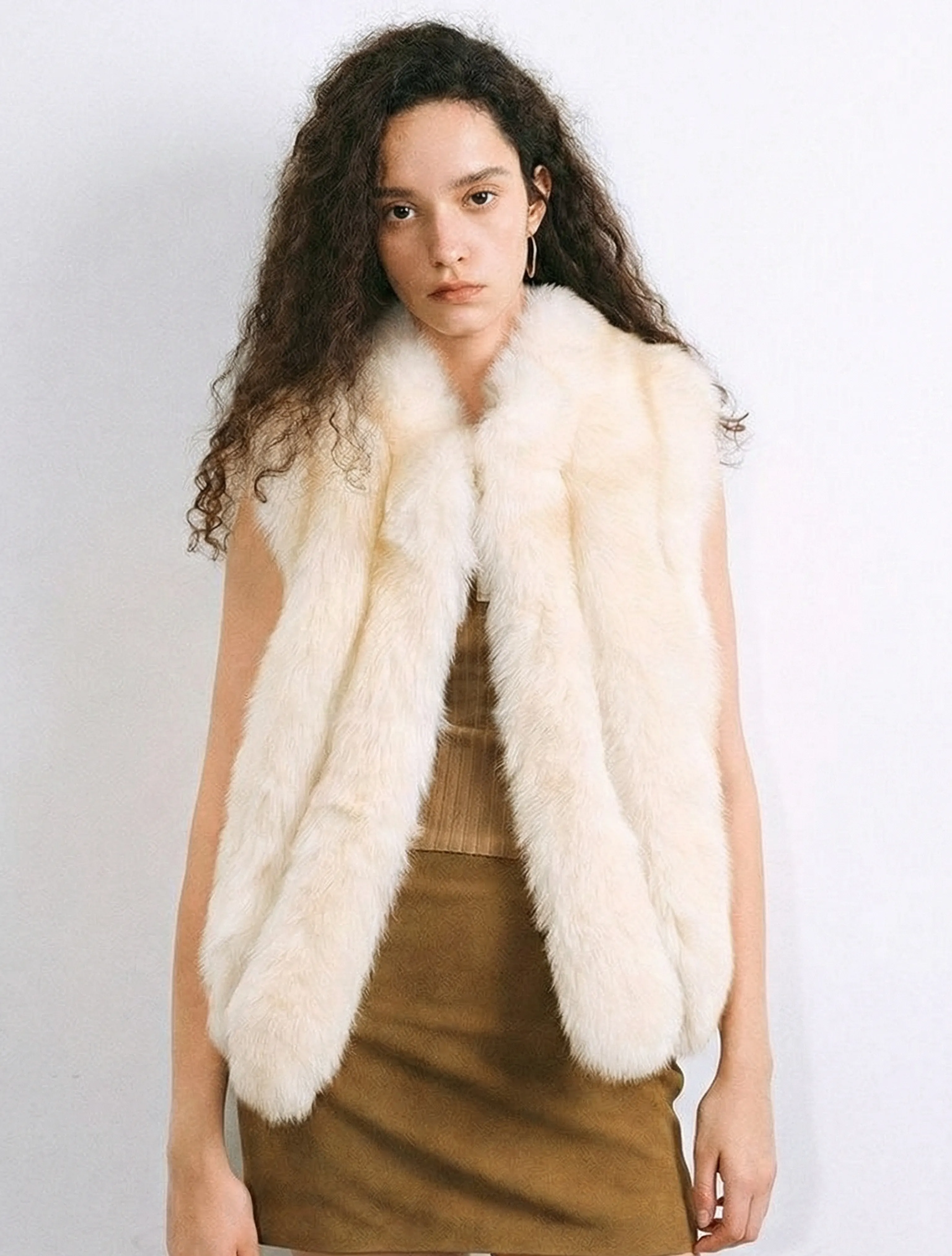 Finnish Fox Fur Stand-Collar Vest - Image 7