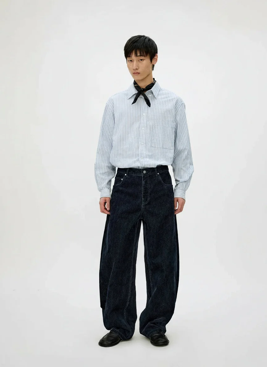 Flocked Wide-Leg Jeans - Image 7