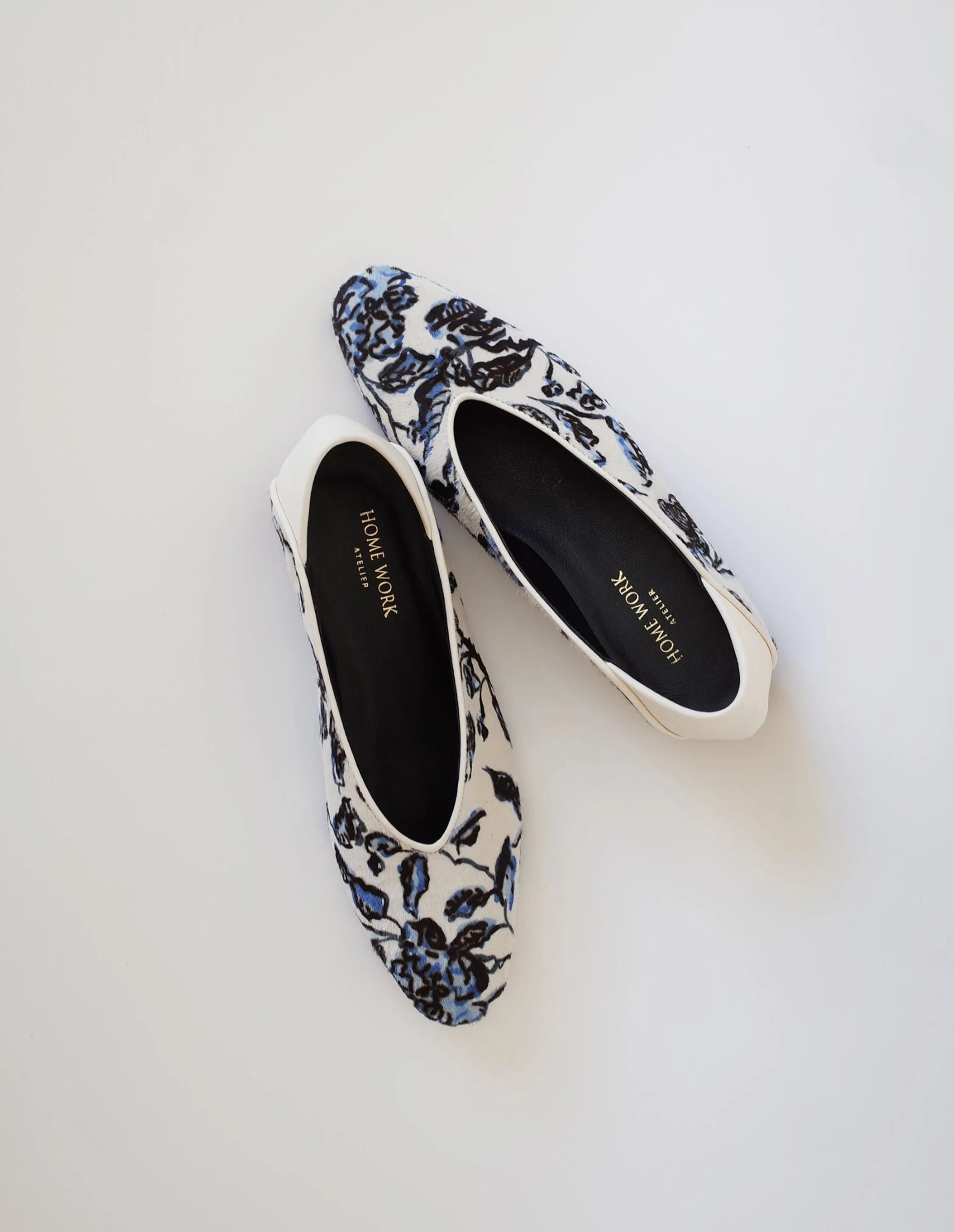 Floral Pattern Flat Shoes - Image 2