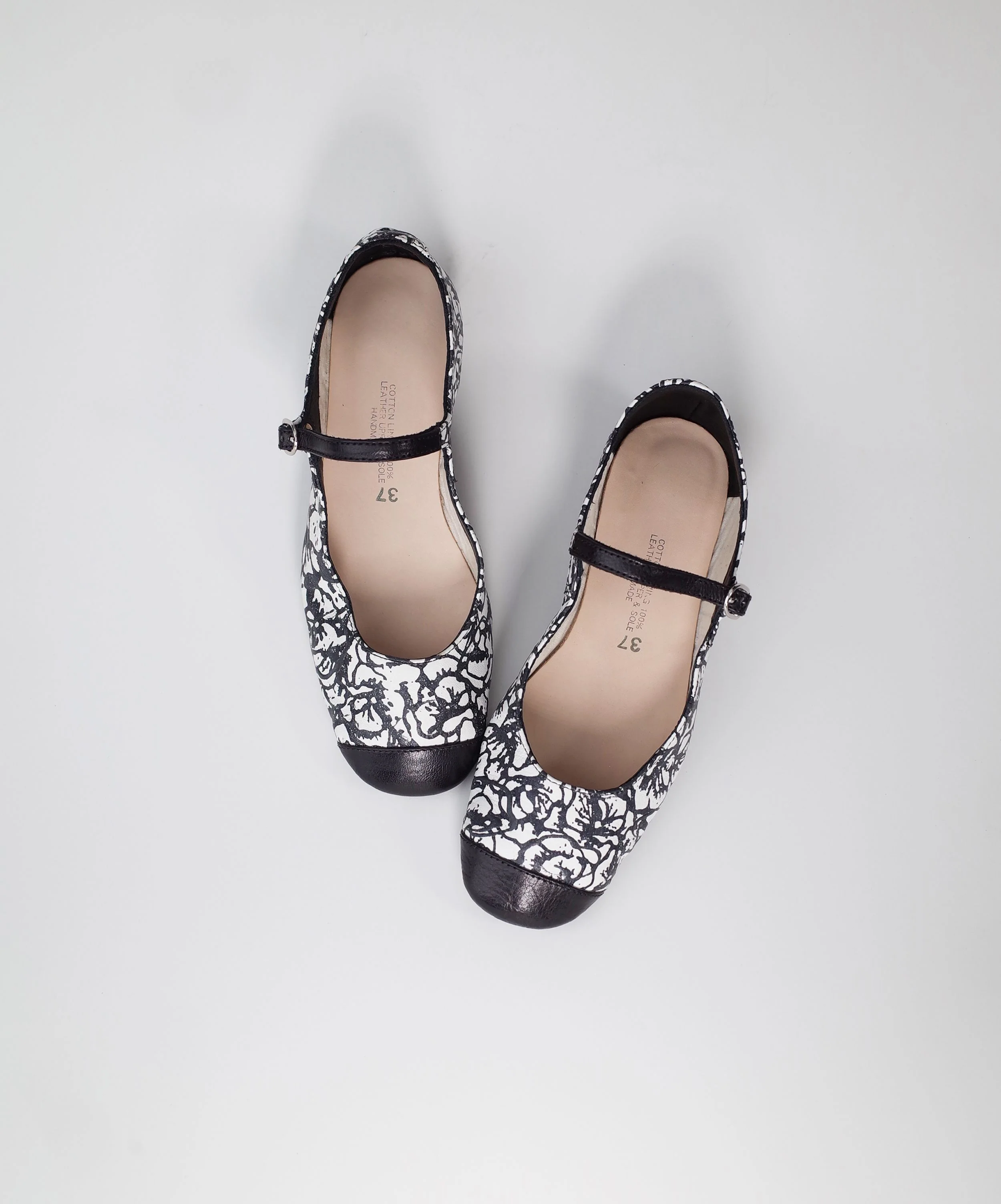 Floral Pattern Mary Jane Shoes - Image 2