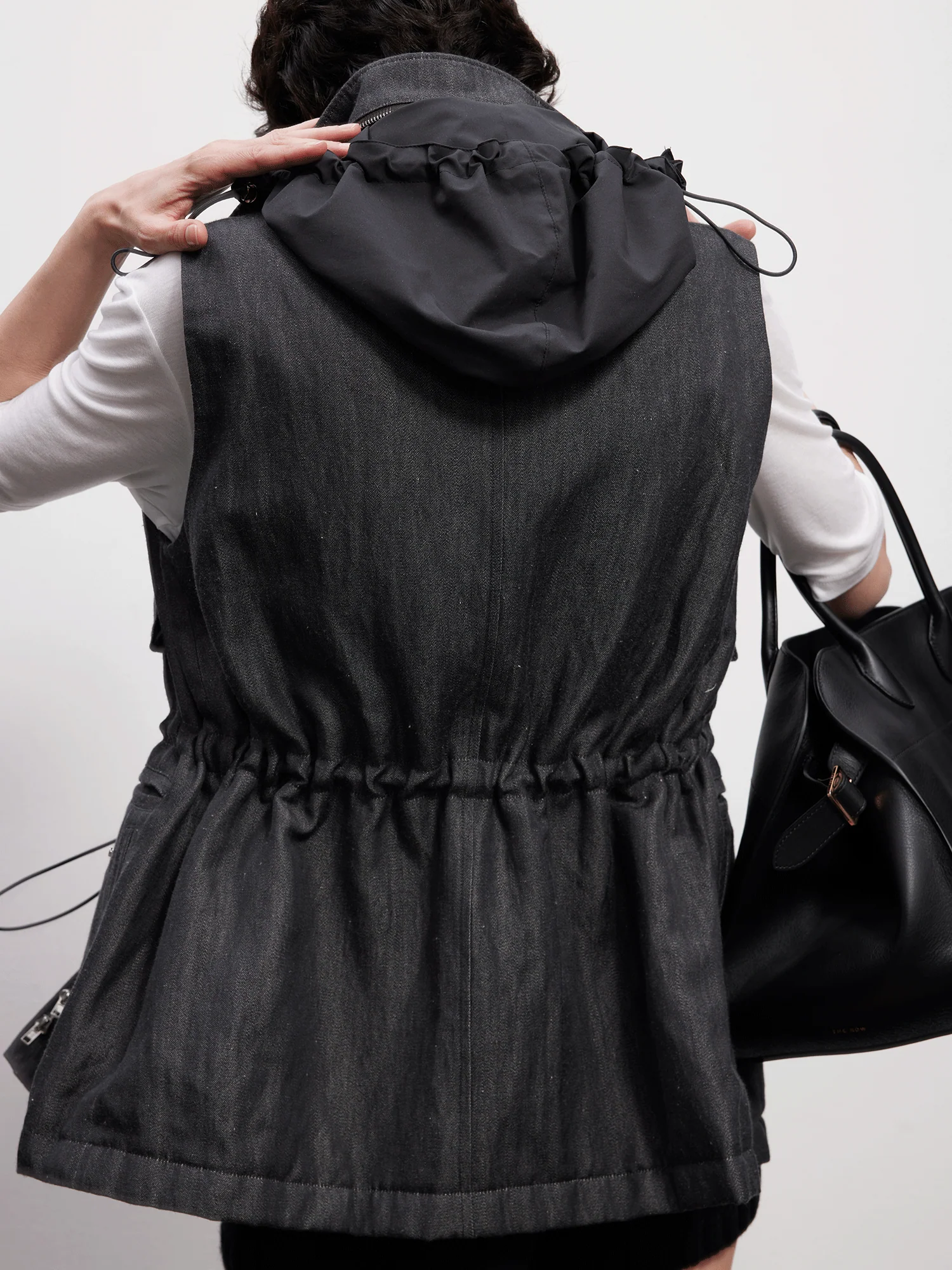 Four-Pocket Hooded Wool-Linen Vest - Image 2