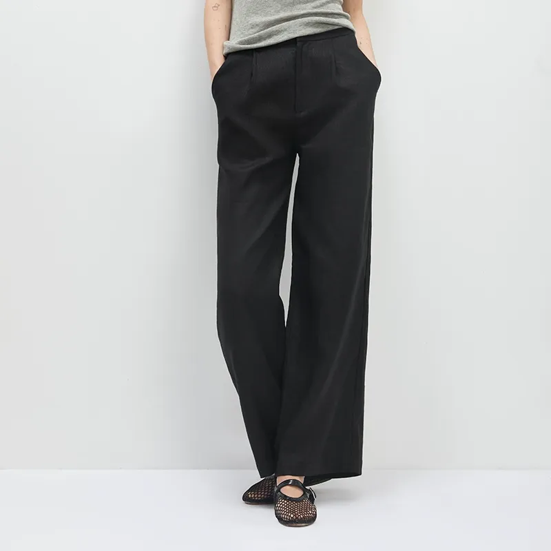 French Linen Vacation Suit - Image 4