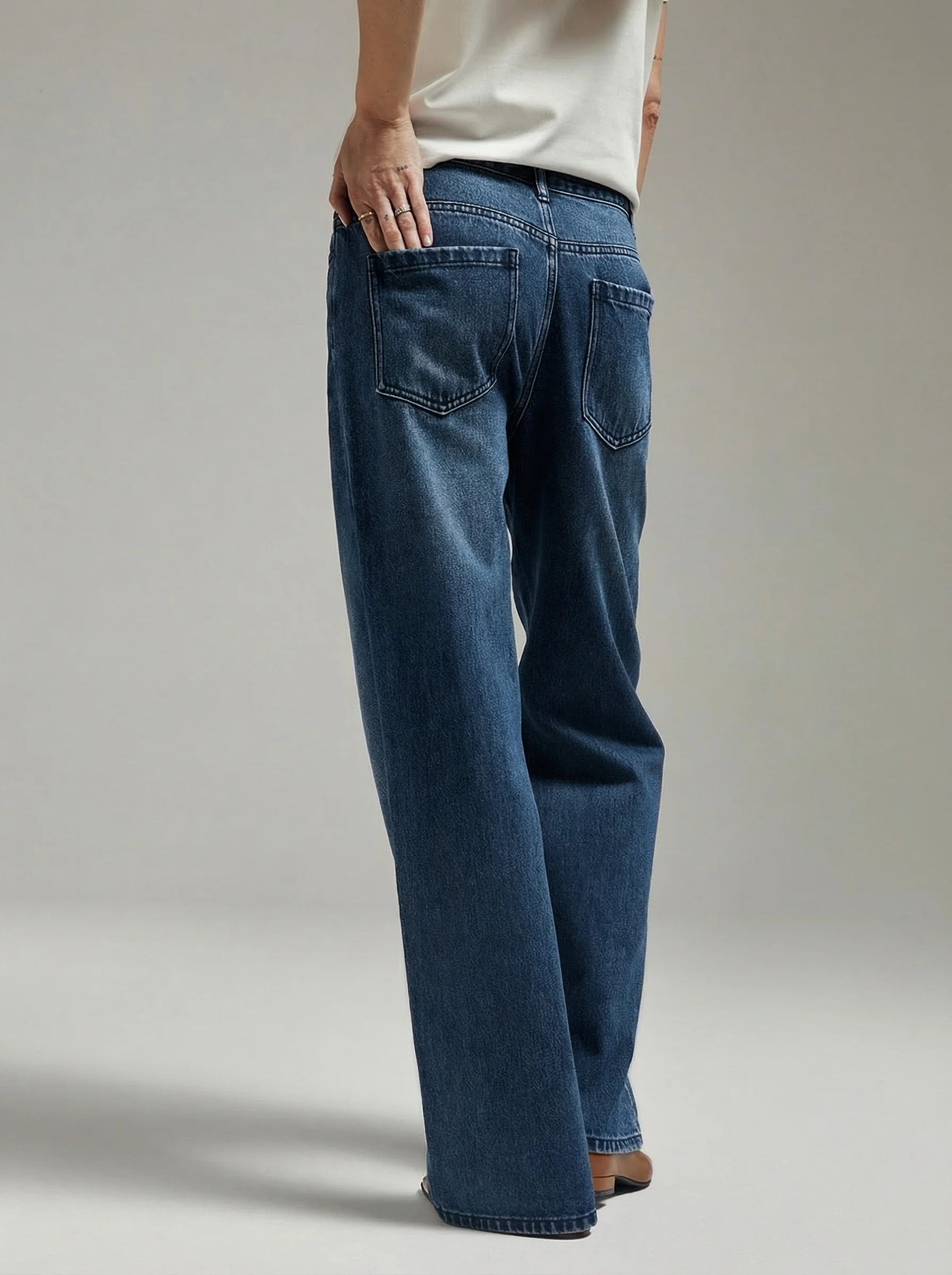 Giselle Narrow Straight Jeans - Image 5