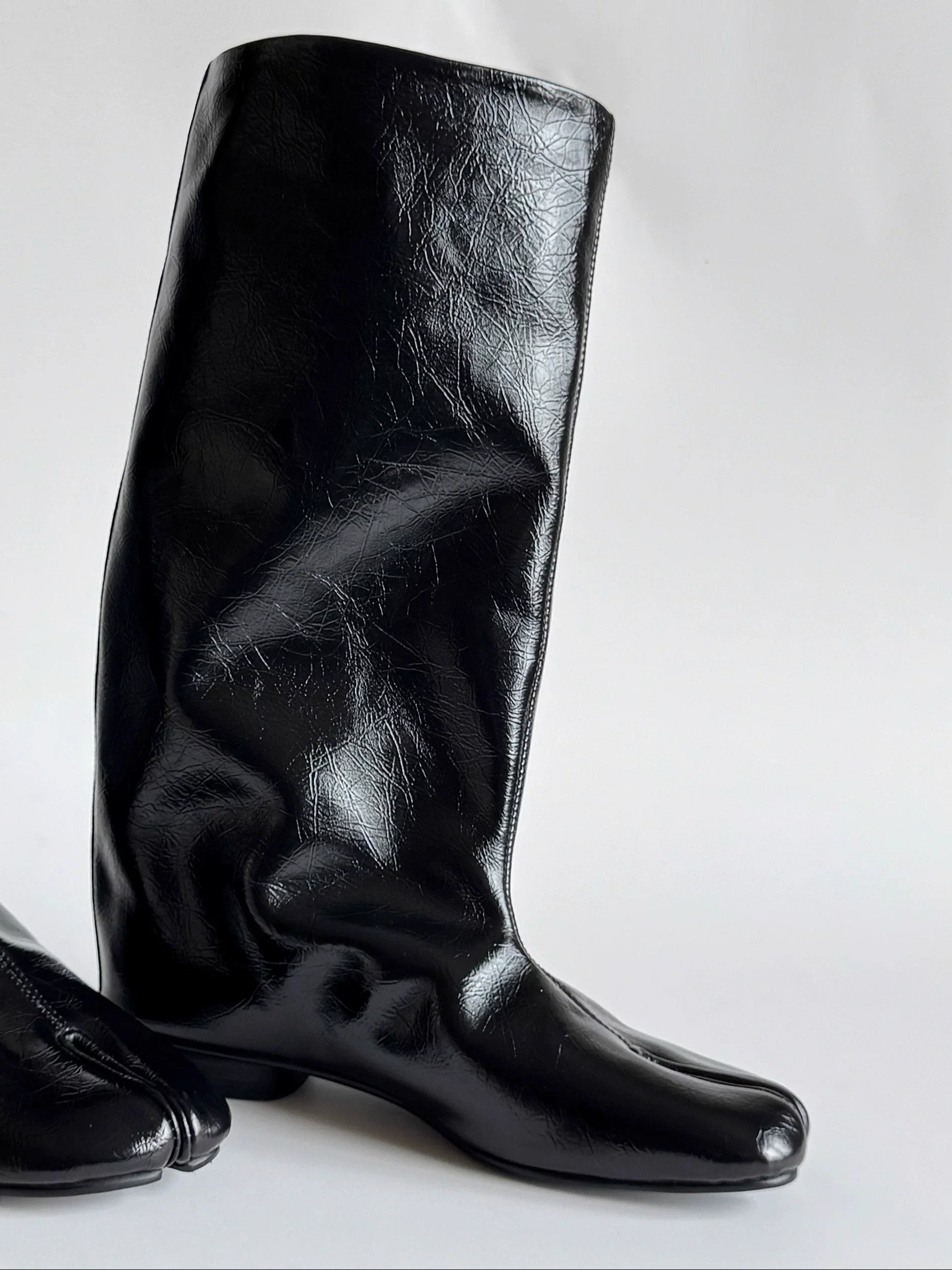 Glossy Leather Tabi Boots - Image 2