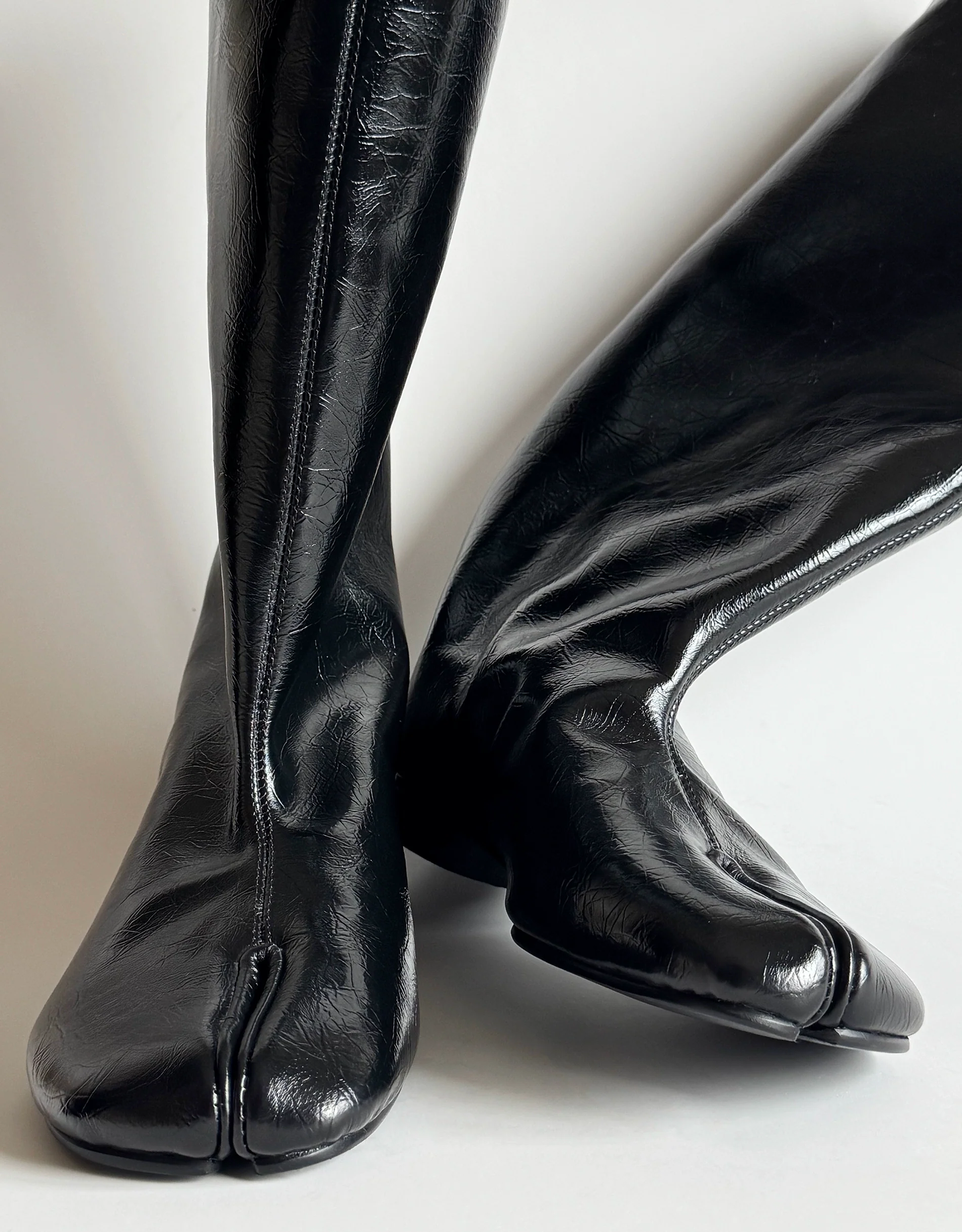 Glossy Leather Tabi Boots - Image 4