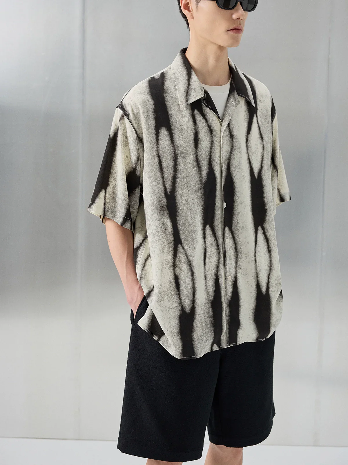 Gradient Abstract Camp-Collar Shirt