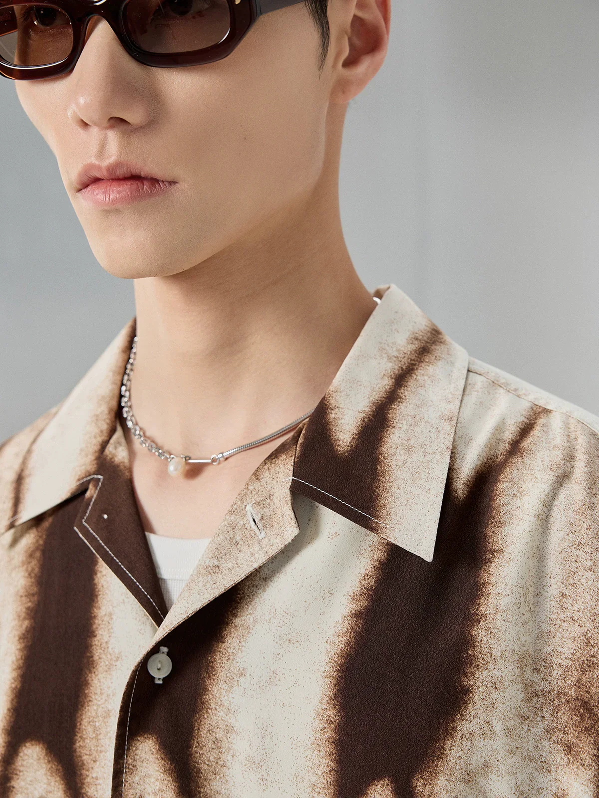 Gradient Abstract Camp-Collar Shirt - Image 4