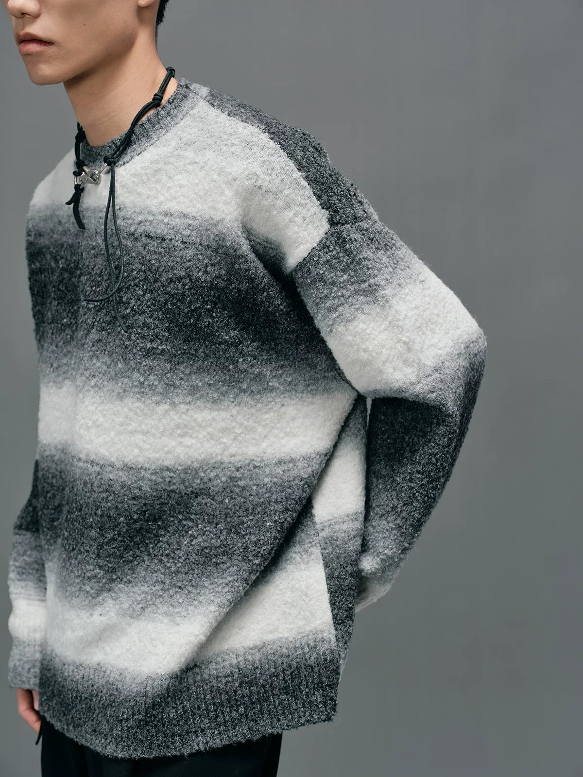 Gradient Stripe Fuzzy Crewneck Sweater - Image 3