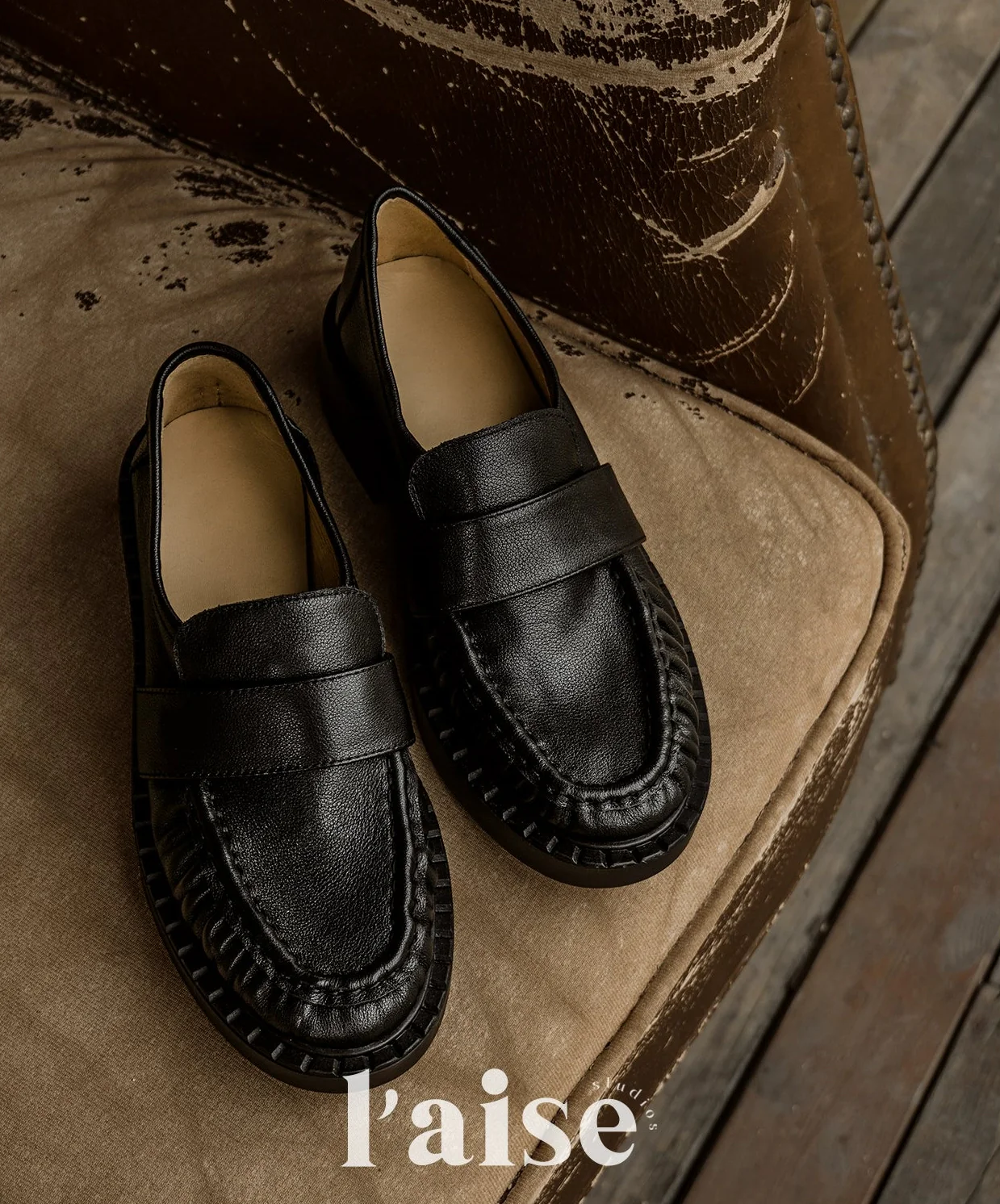 Grain Cowhide Chunky Loafers - Image 4