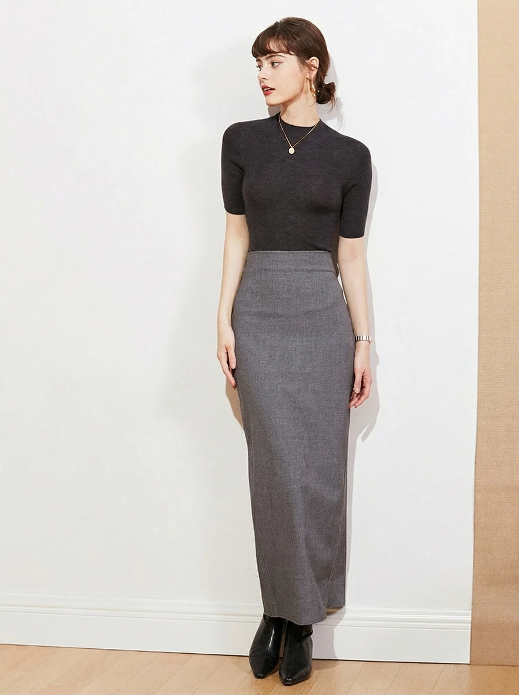 Grey Tencel-Wool Pencil Skirt - Image 4