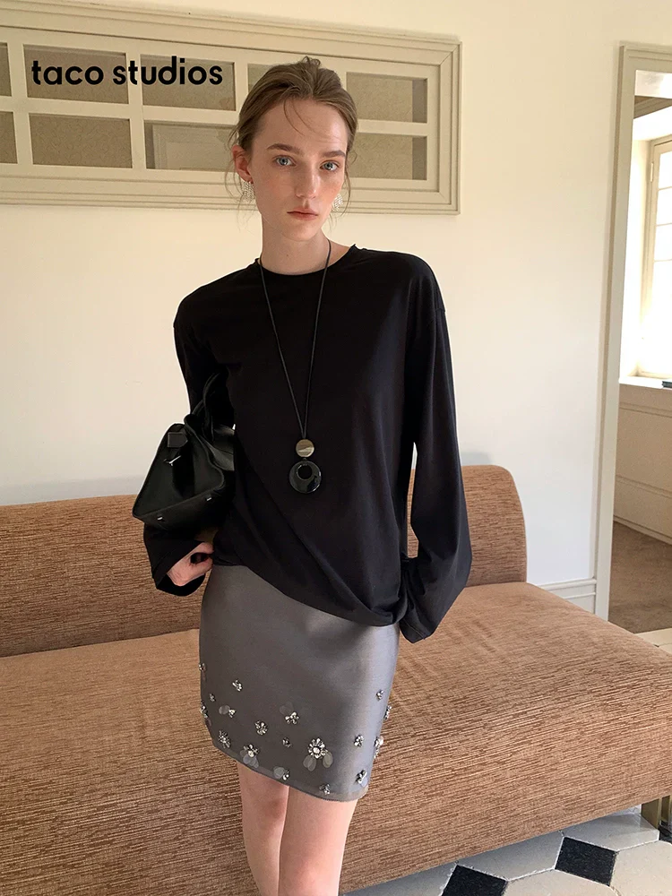 Hand-Beaded Floral Mini Skirt - Image 4