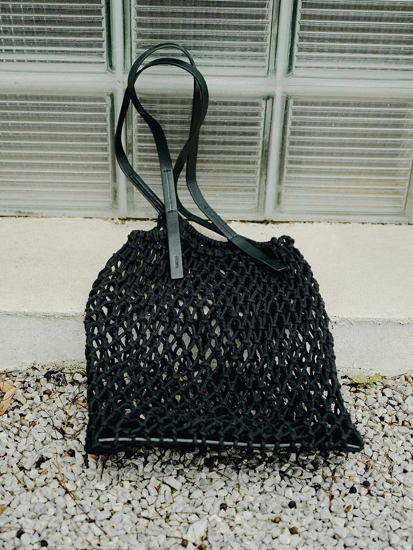 HandwovenNetTotewithLeatherStraps