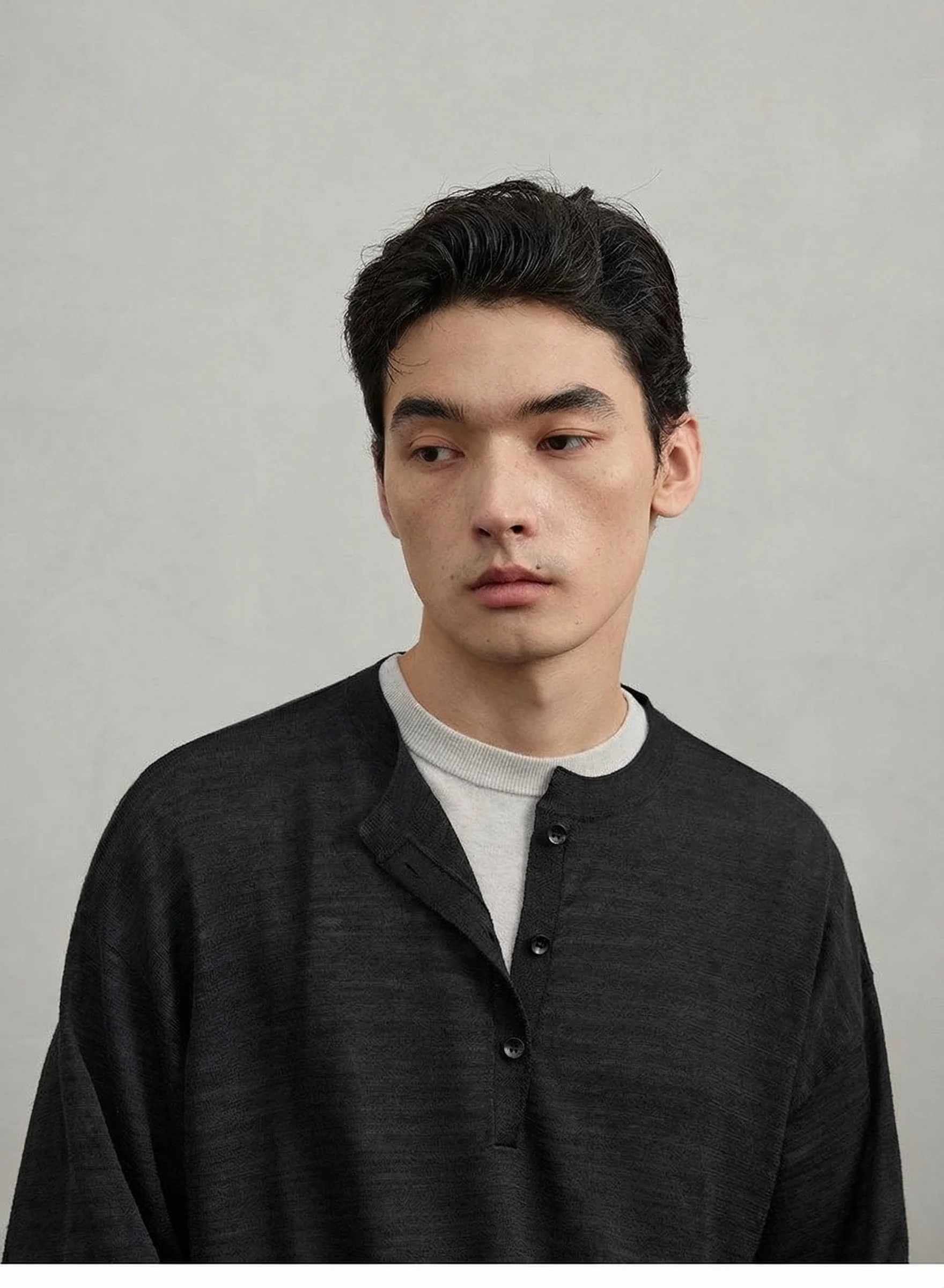 Heathered Linen-Blend Henley - Image 4