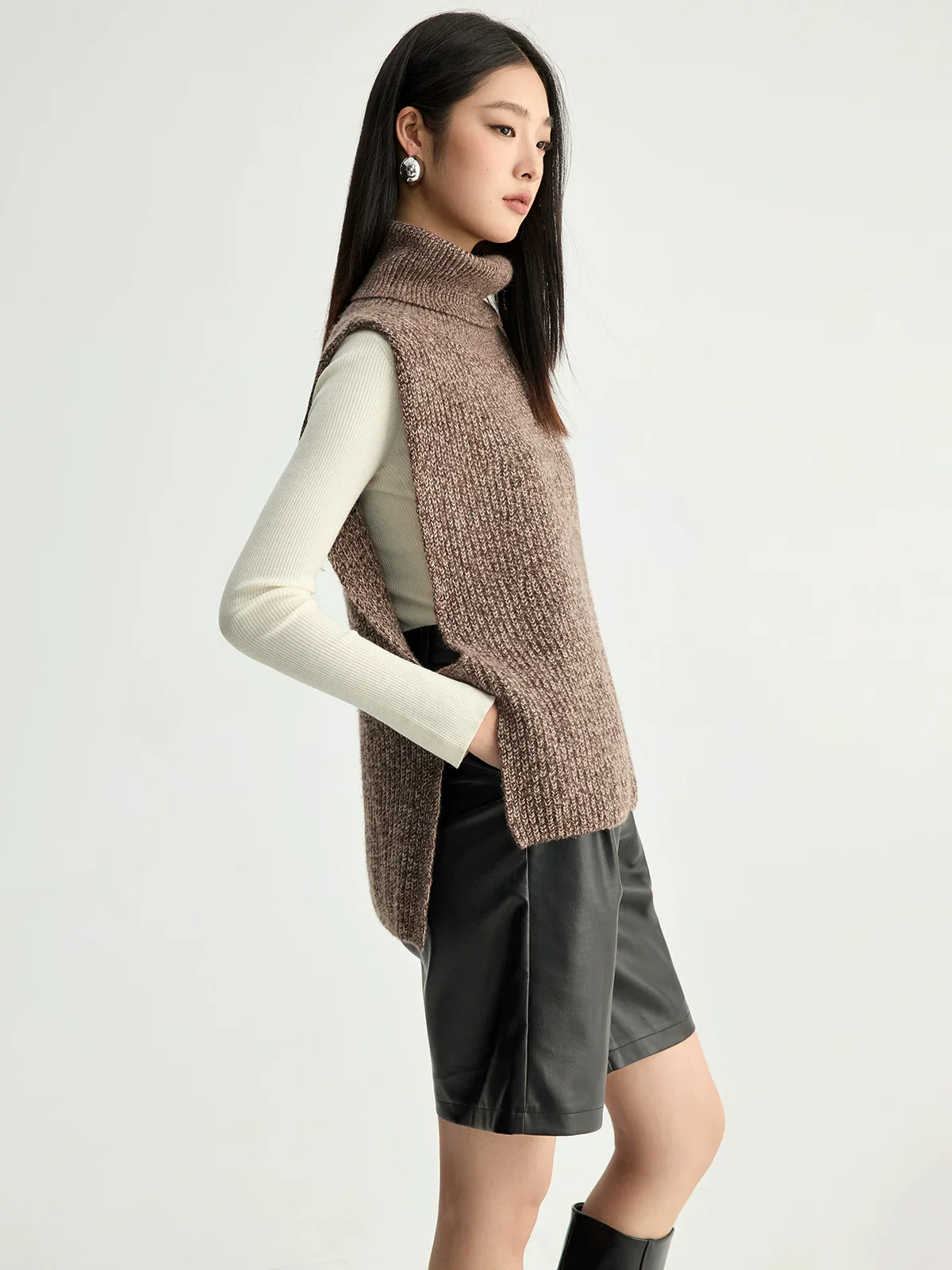 Heathered Turtleneck Knit Vest - Image 2