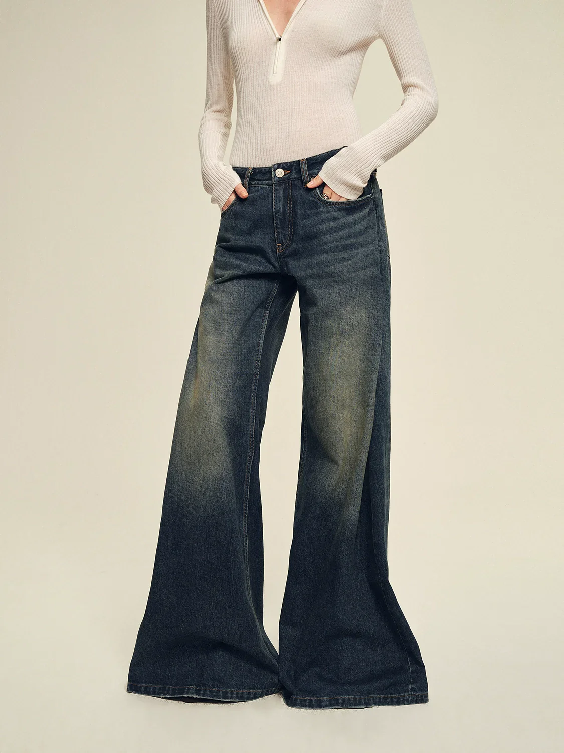 Heavy-Wash Ultra Wide-Leg Jeans - Image 3