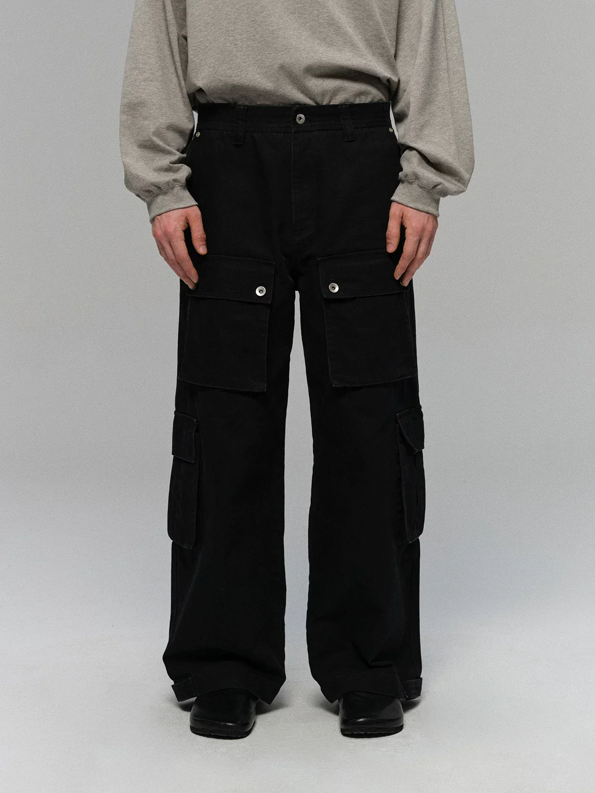 Heavyweight Canvas Distressed Cargo Pants - Image 4