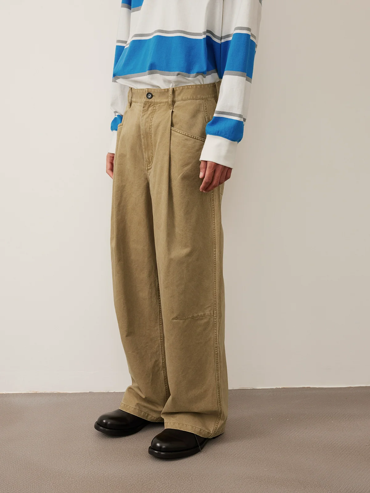 Heavyweight Cotton Twill Single-Pleat Straight Trousers - Image 15