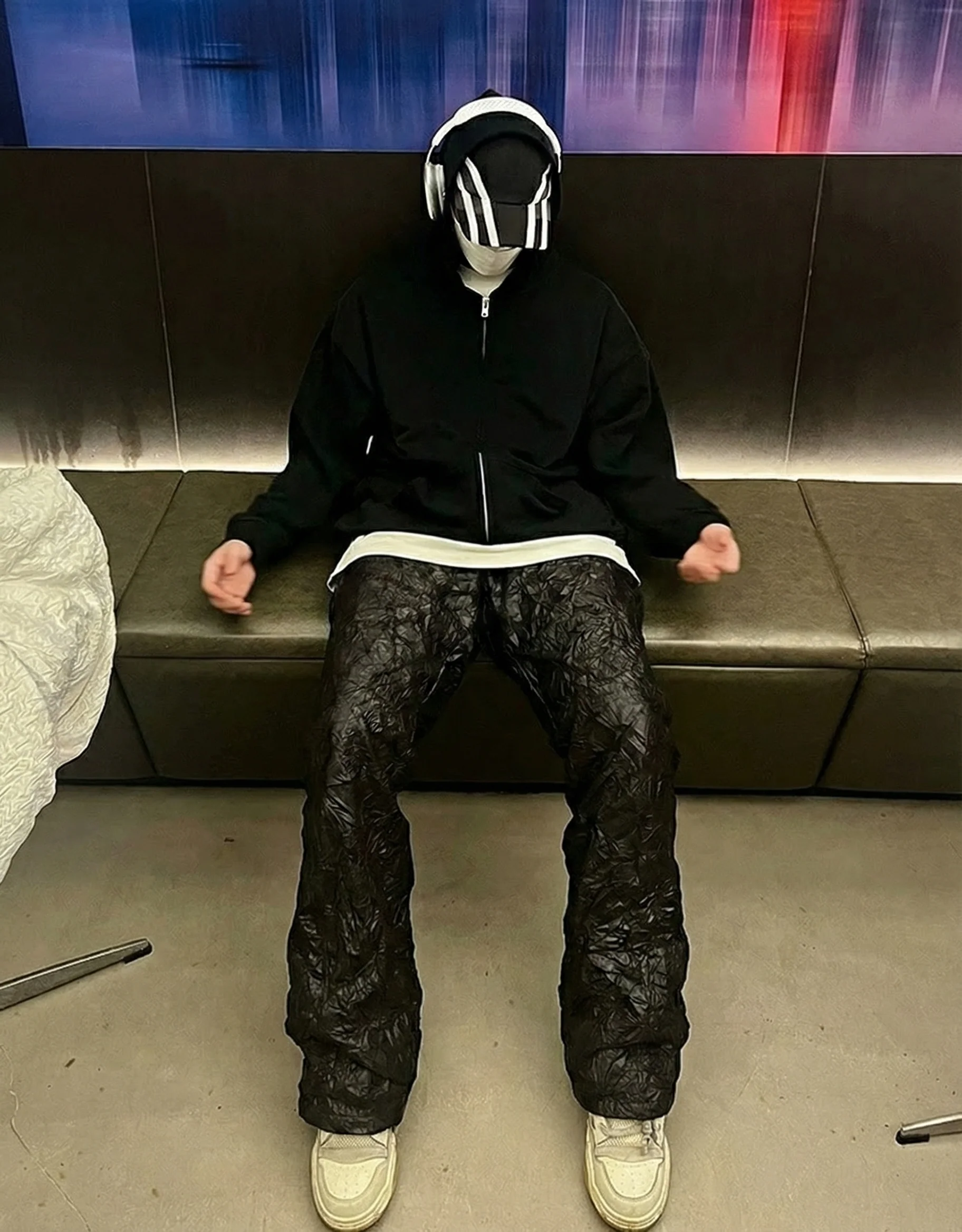 Heavyweight Terry Zip-Up Hoodie - Image 4