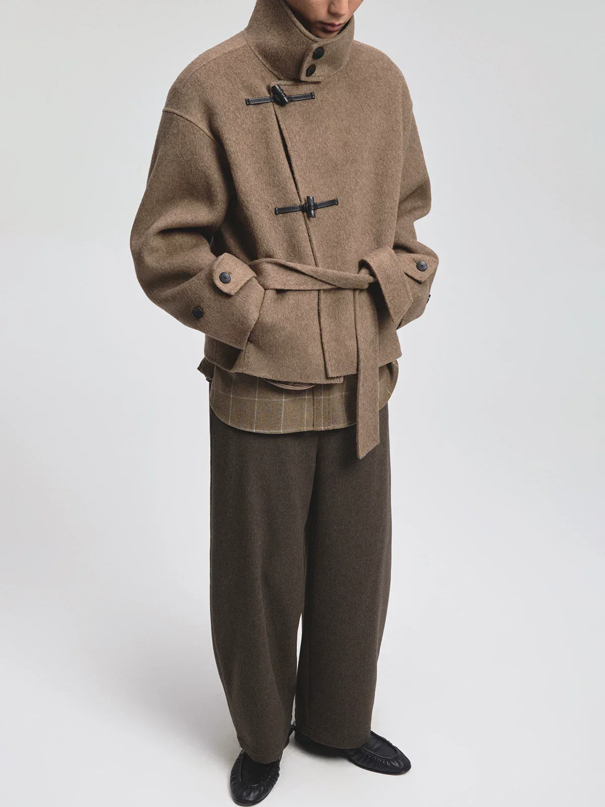 Heavyweight Wool-Blend Curved-Leg Trousers - Image 3