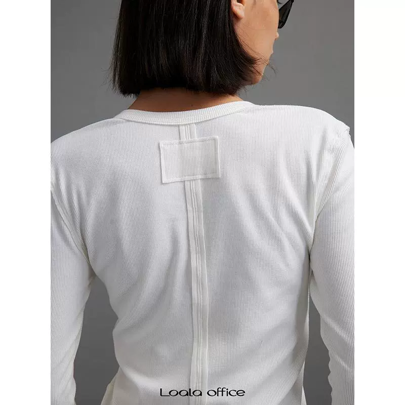 Henley Collar Irregular Hem Long Sleeve T-shirt - Image 3