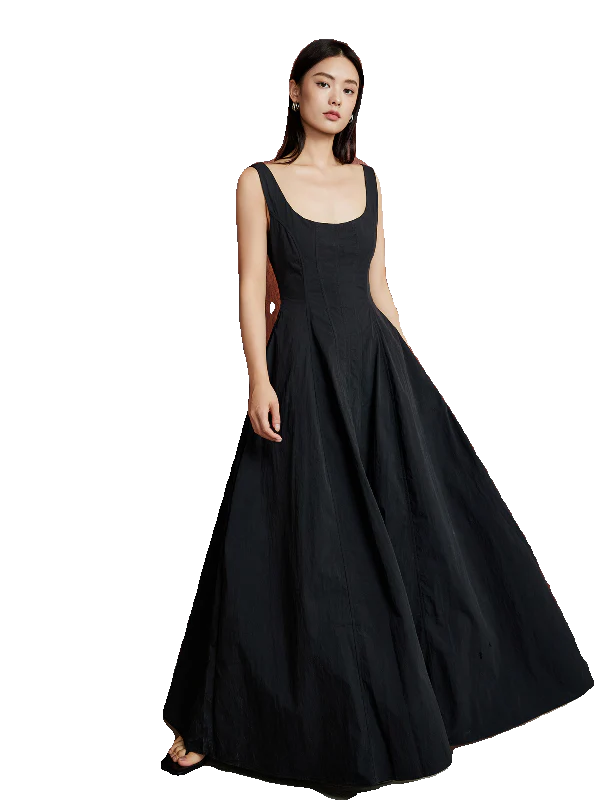 Hepburn Style Black Dress - Image 5